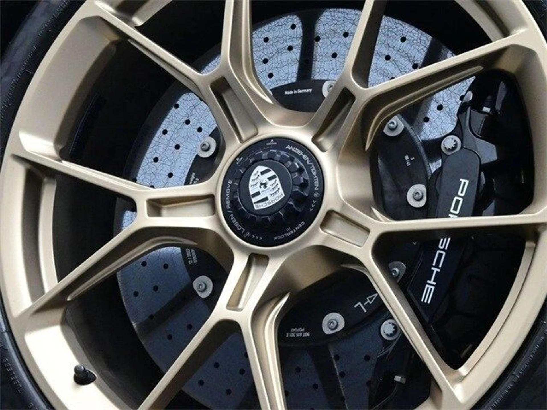 mph006_4114595780_3c77b07ad0310d24d9576066c96636f9x_6f79650f1d