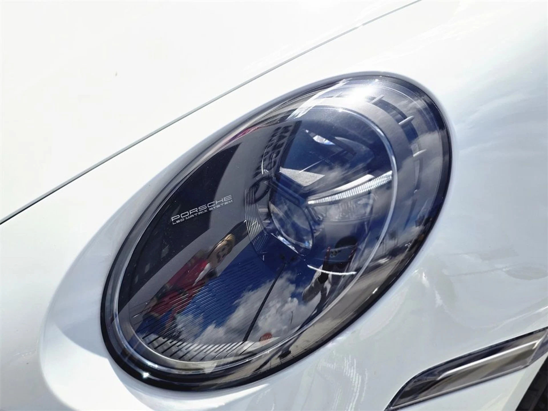 mph006_411570198_87252970fa78e2d52953d0e22505d39b_d462a9eb41