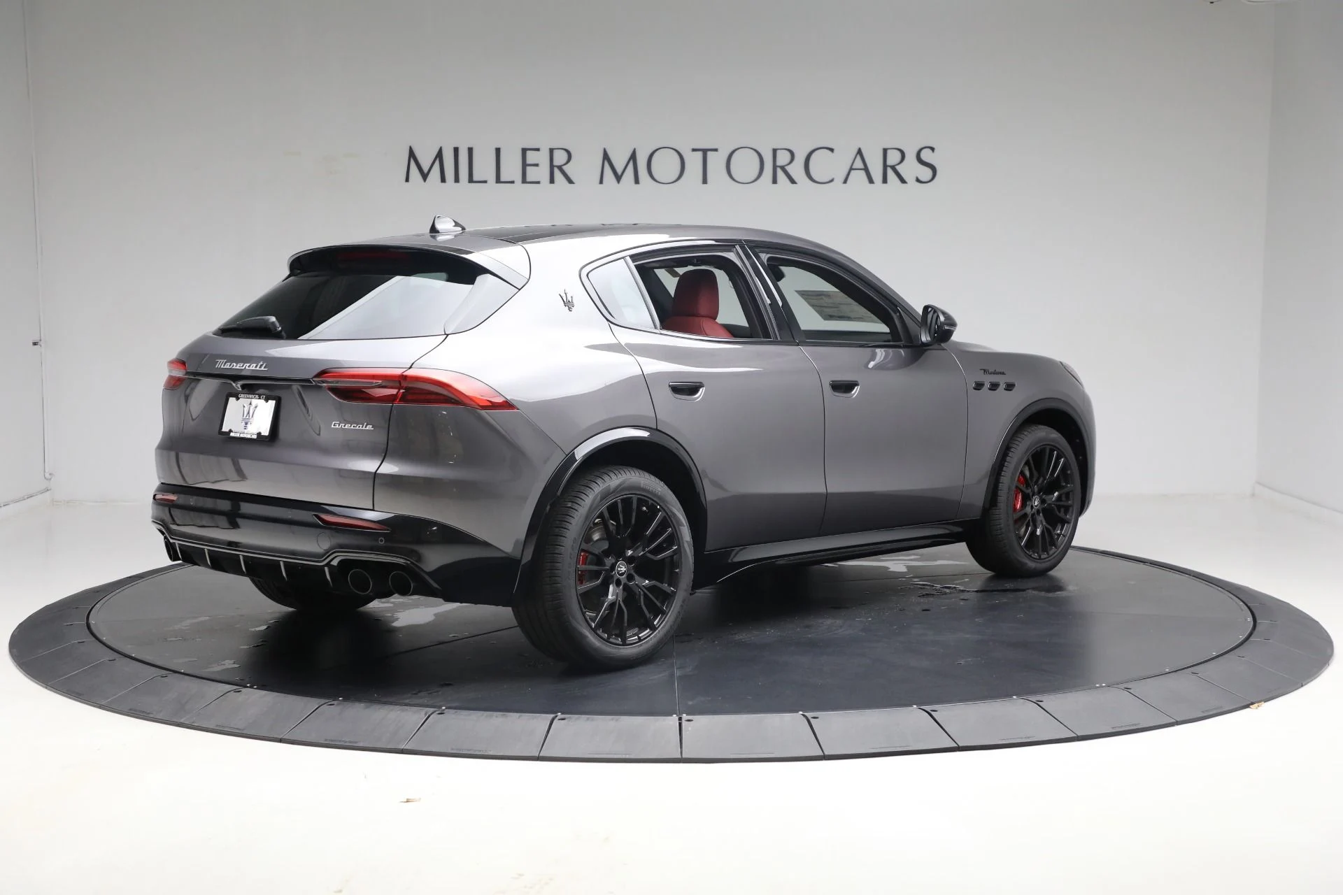 mph006_411962697_New_2025_Maserati_Grecale_Modena_1738436742_c219937ee7