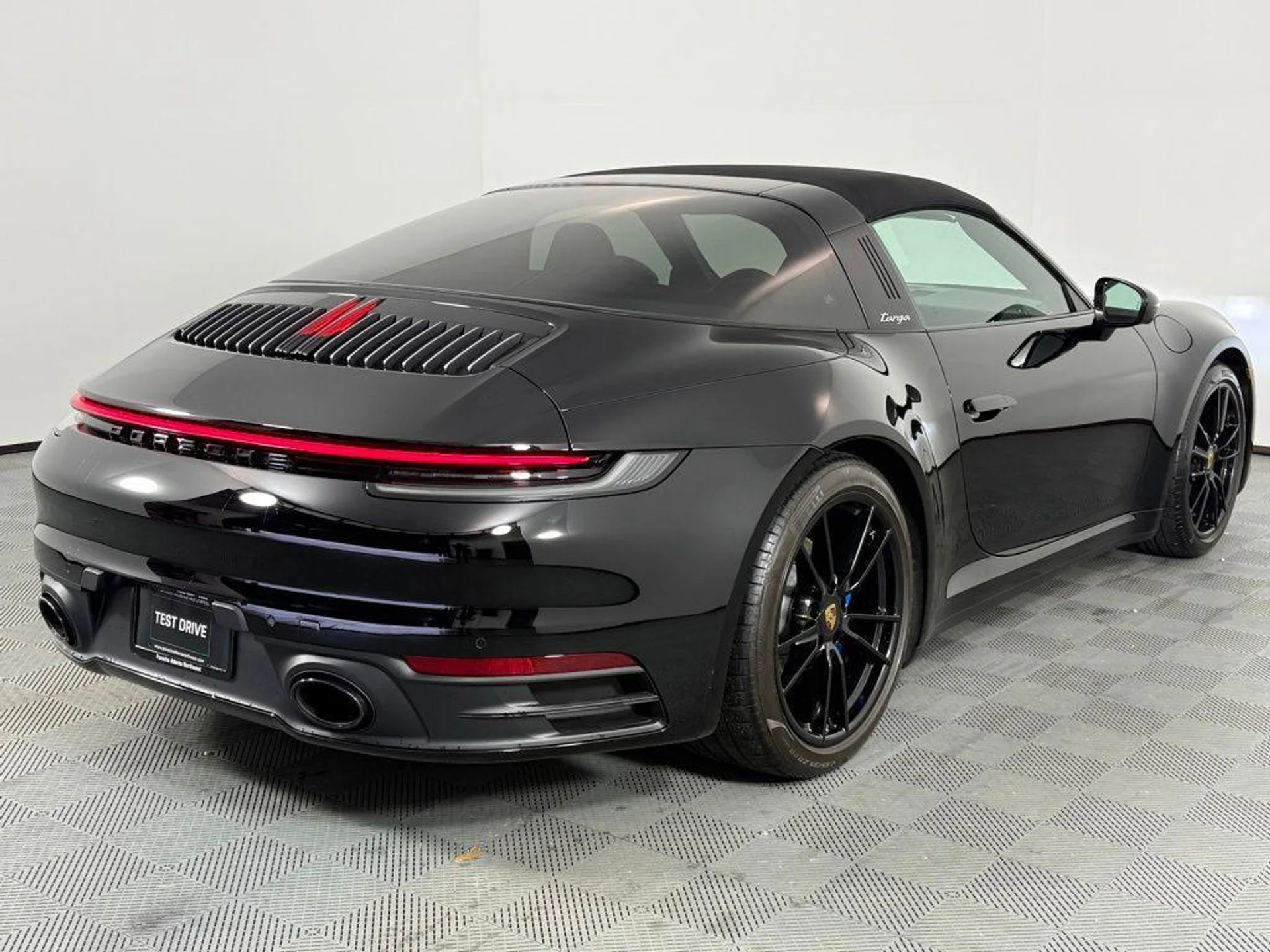 mph006_4121149107_r_Nv_YEWP_Jut_6_Lxi_QRD_Uqk3_3_Fc_838434370d