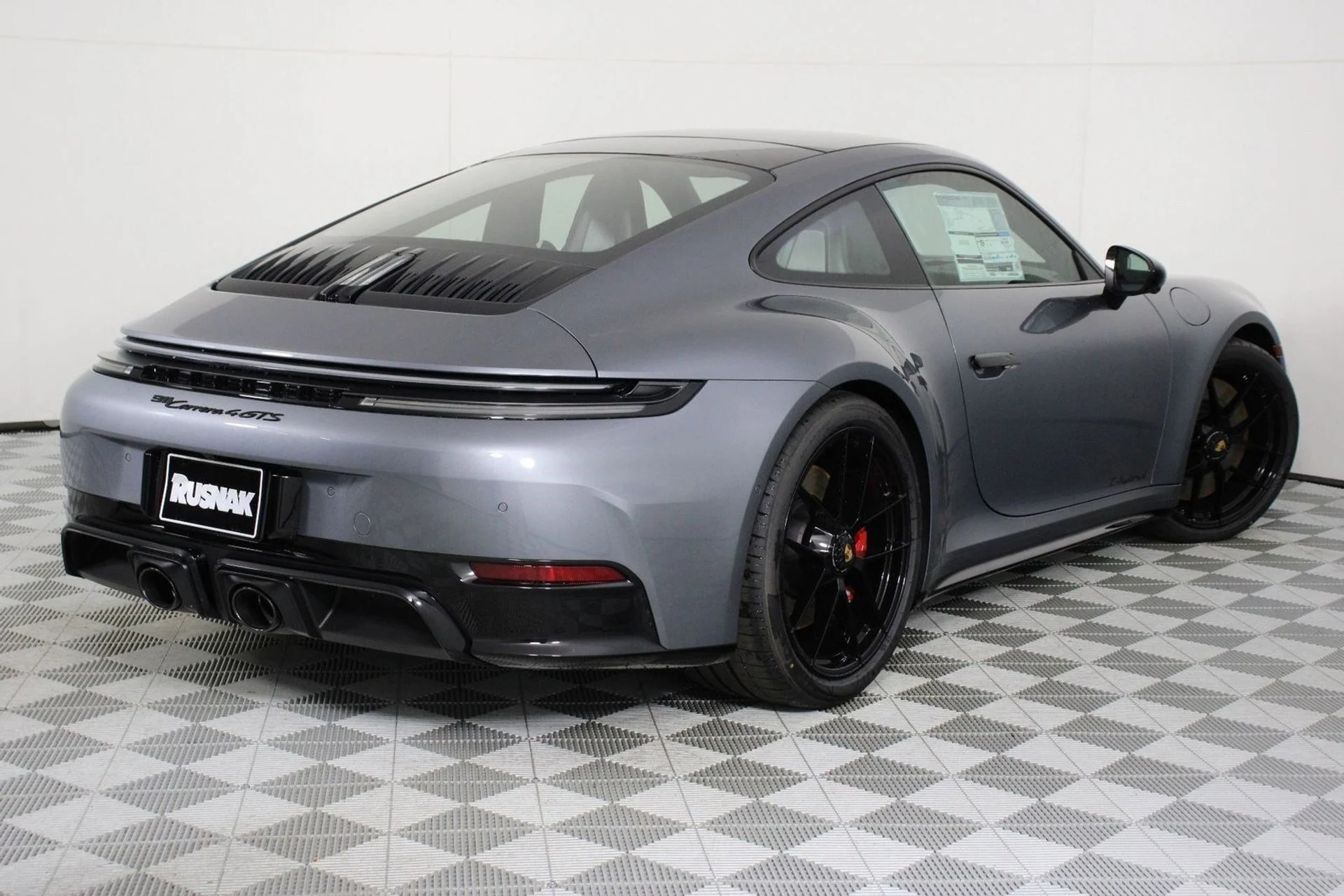 mph006_412666251_21136c922b63ed188c42e2bd278c9d63_7a62f7bd10