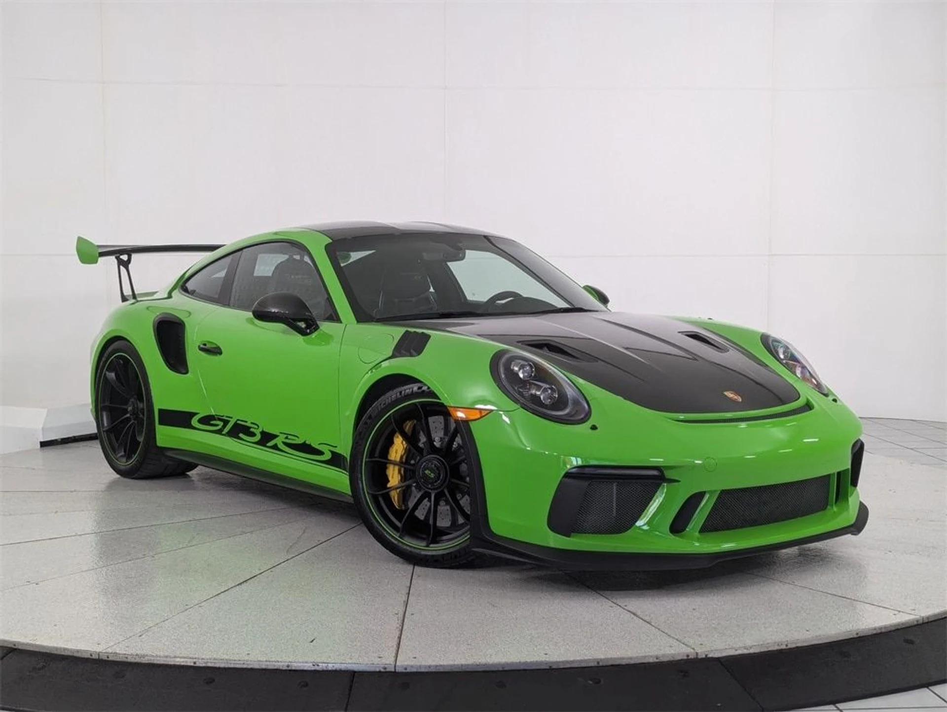 mph006_4127025883_a7c78e6c3df8e7bb57d3faa9bf088a28x_56b01b2c98