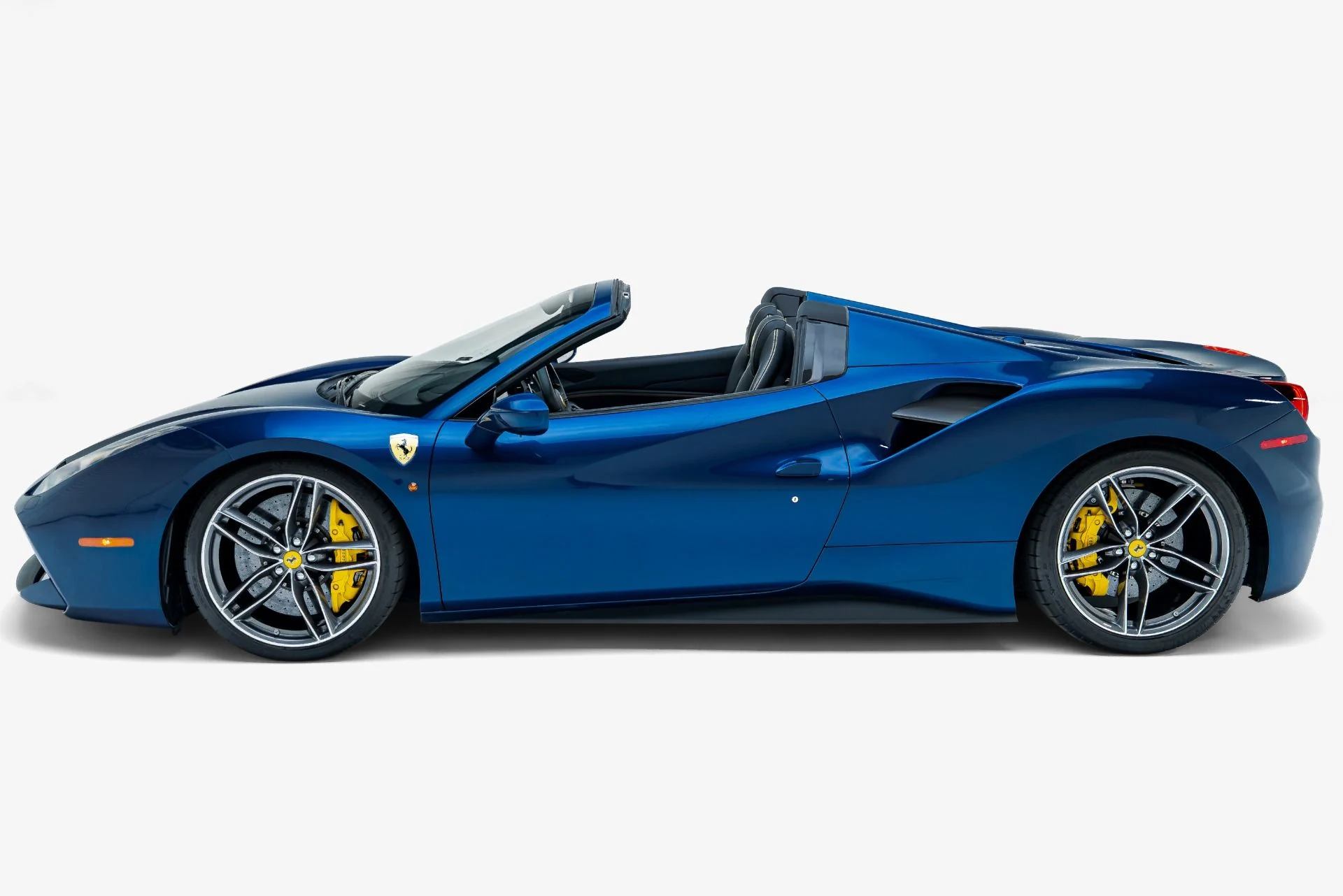 mph006_4131622027_Used_2019_Ferrari_488_Spider_1791569469_004f464c90