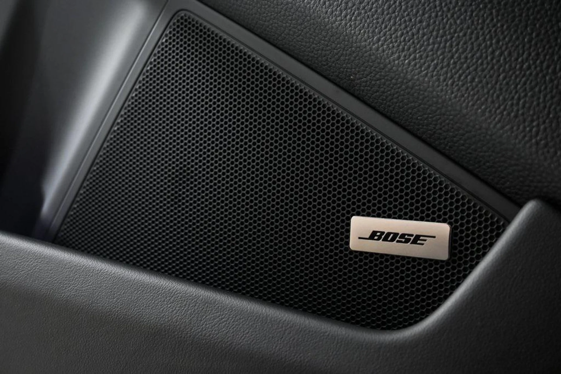 mph006_4144157973_S_Ko_Rb_QBS_Jb_Uub_C9sgr_UZDQL_Ry90_e9bd1f9a1e