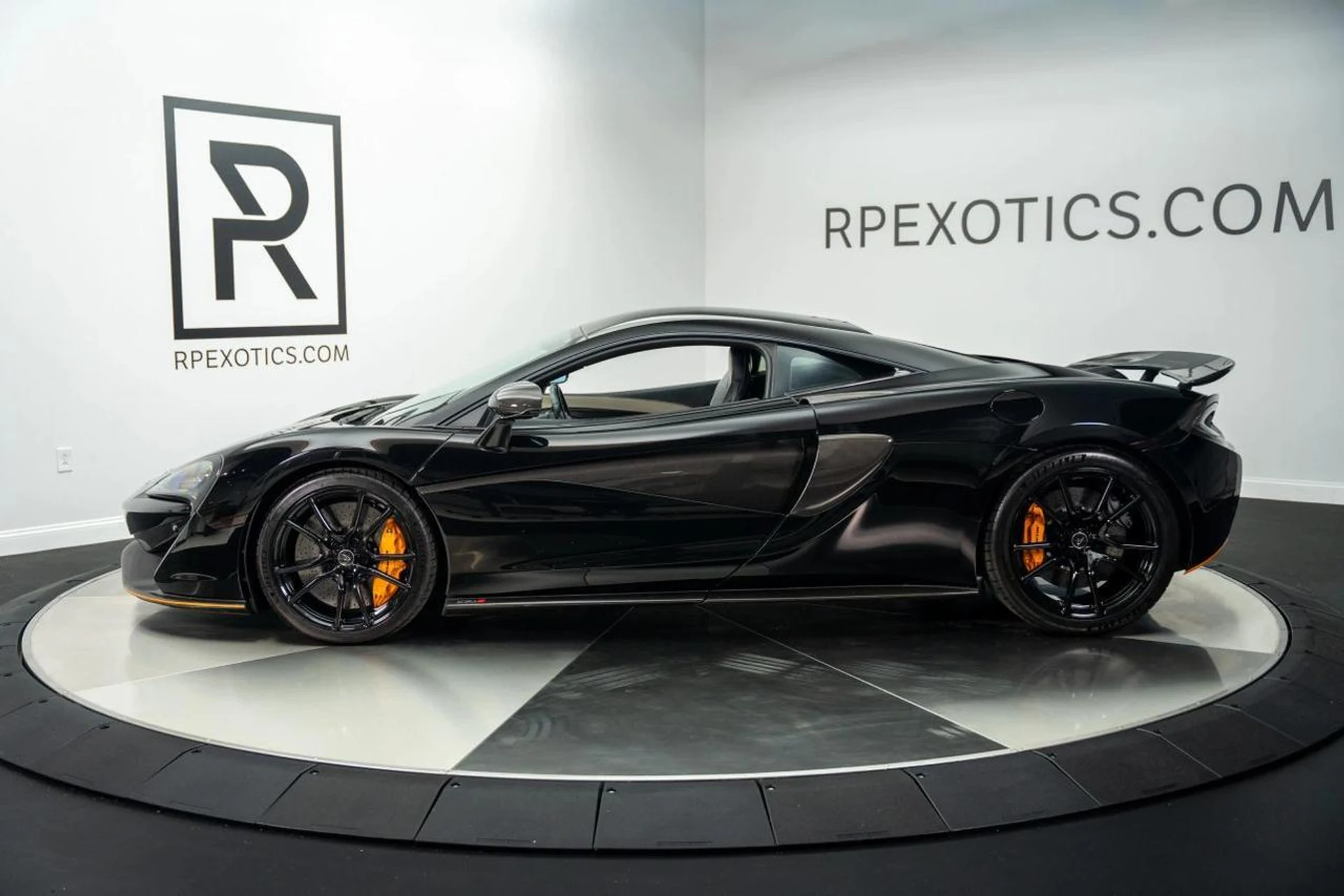 mph006_4147897002_ded274a8d7e5c28f29737be68818e6e4_788851fa3b