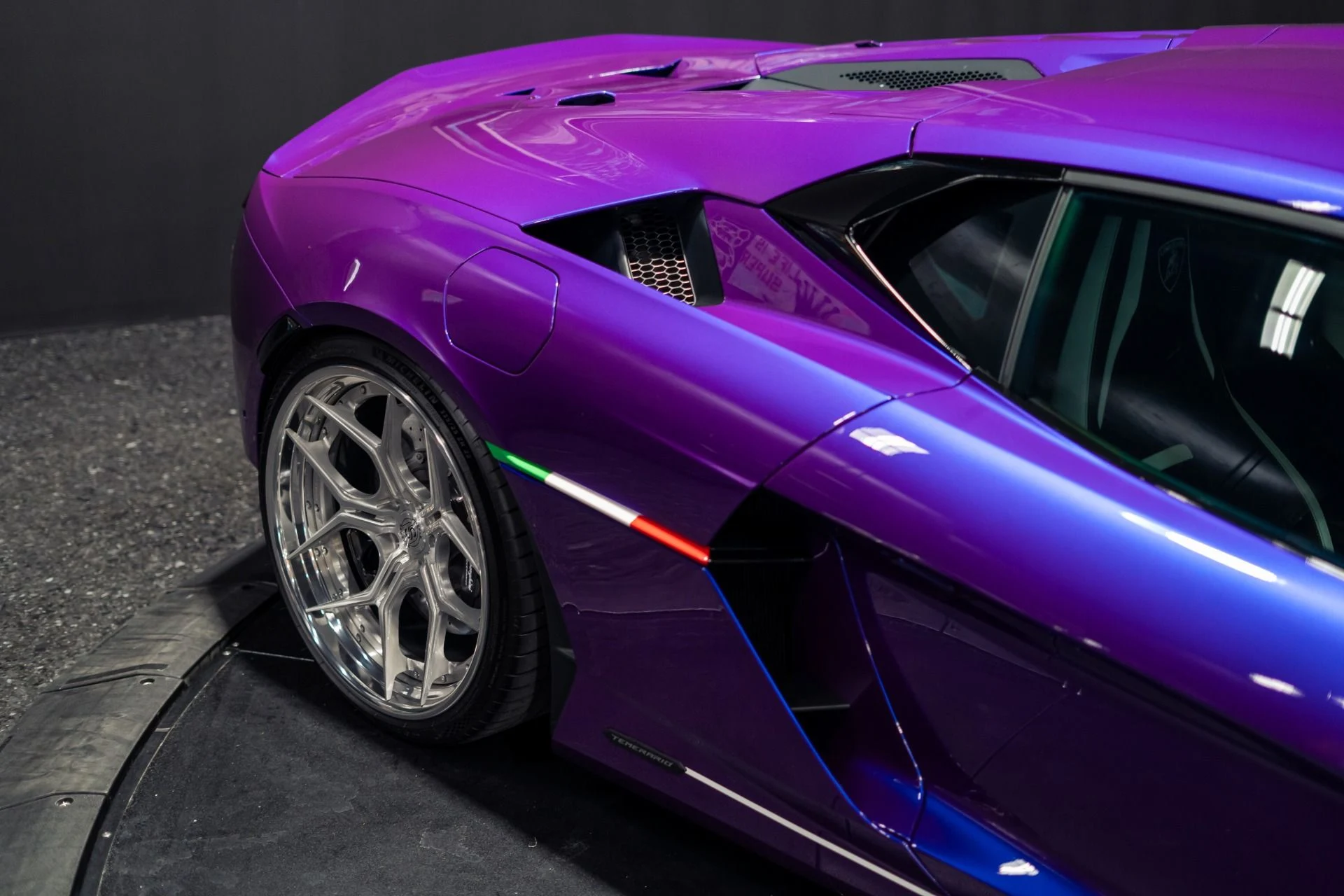 mph006_4155625513_Used_2026_Lamborghini_Temerario_Viola_Mithras_Ad_Personam_1783615399_f7769d5bdd