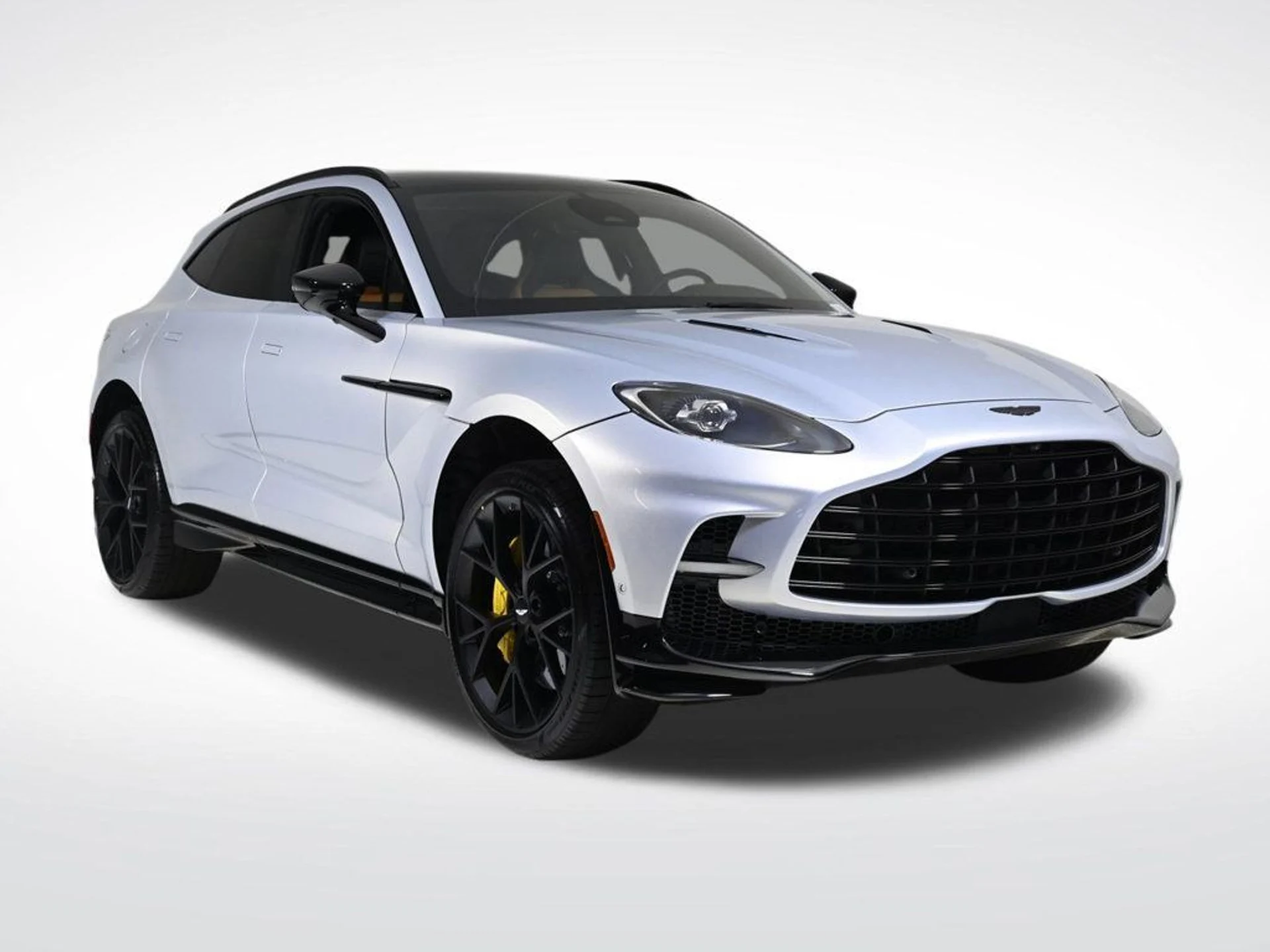 mph006_4160035376_new_2025_aston_martin_dbx_707awd_11350_22933621_6_1024_932f3db1f3