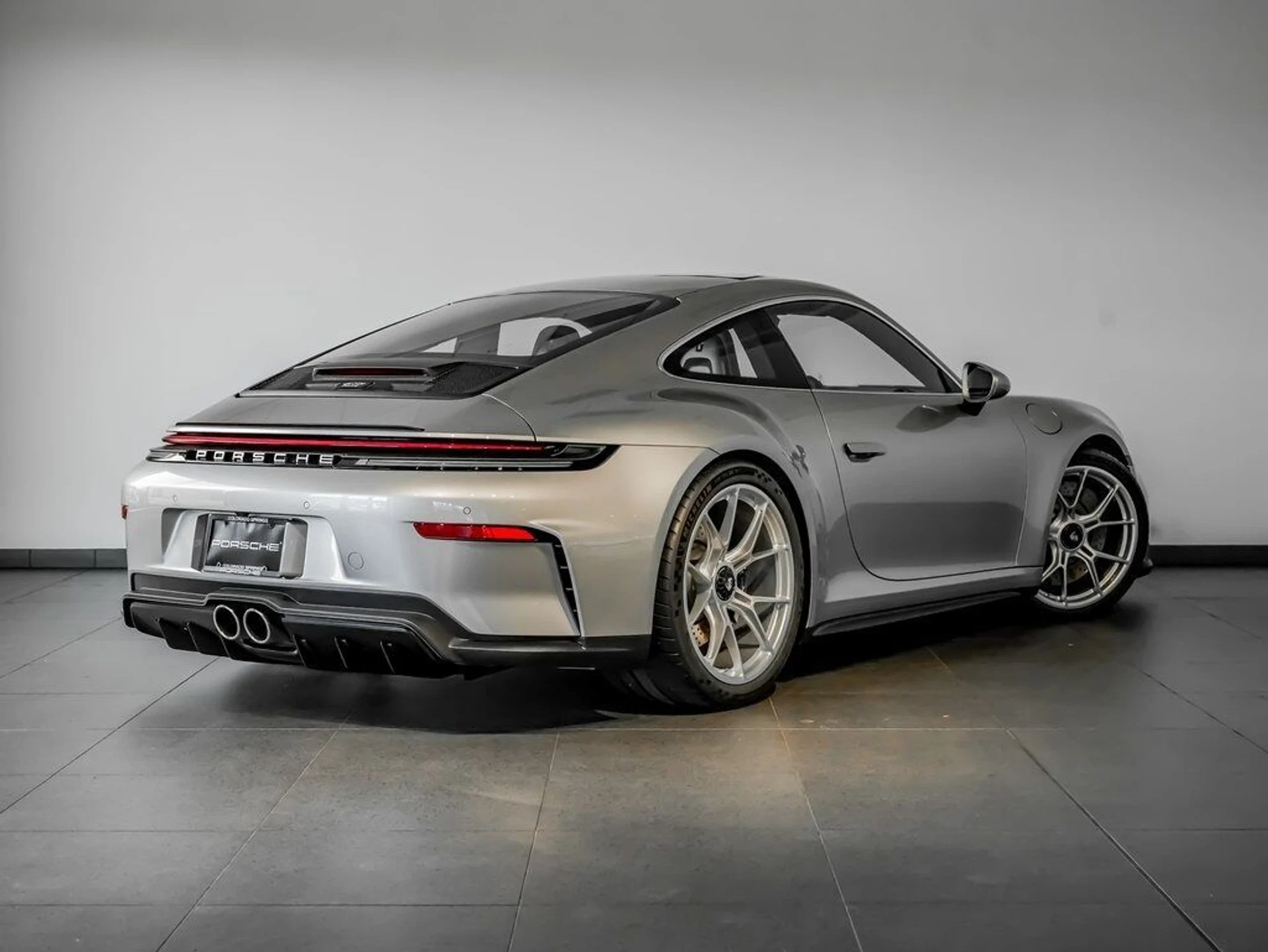 mph006_4160526014_ff970672c61149d1019243a9eb9980ec_7ae3a84973