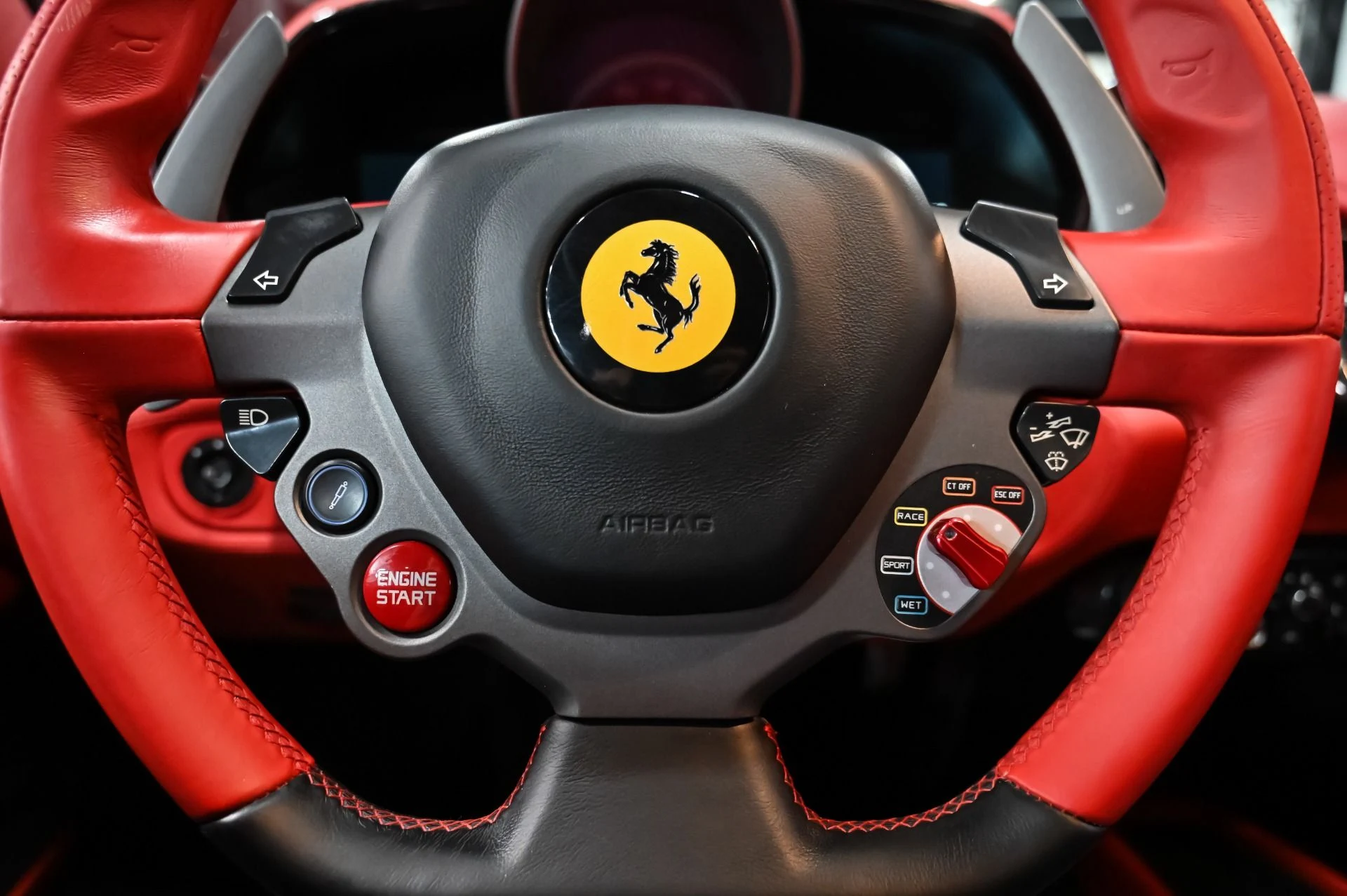mph006_4176870067_Used_2013_Ferrari_458_Italia_Base_1755636513_8e8a3a1d54