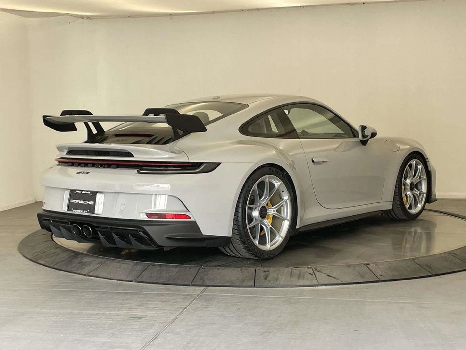 mph006_4178780352_d_Z_Js_Rg_G_Yz_Md2n_Un_Qlp_Qbl_W3_Yw5c_93b44c3524