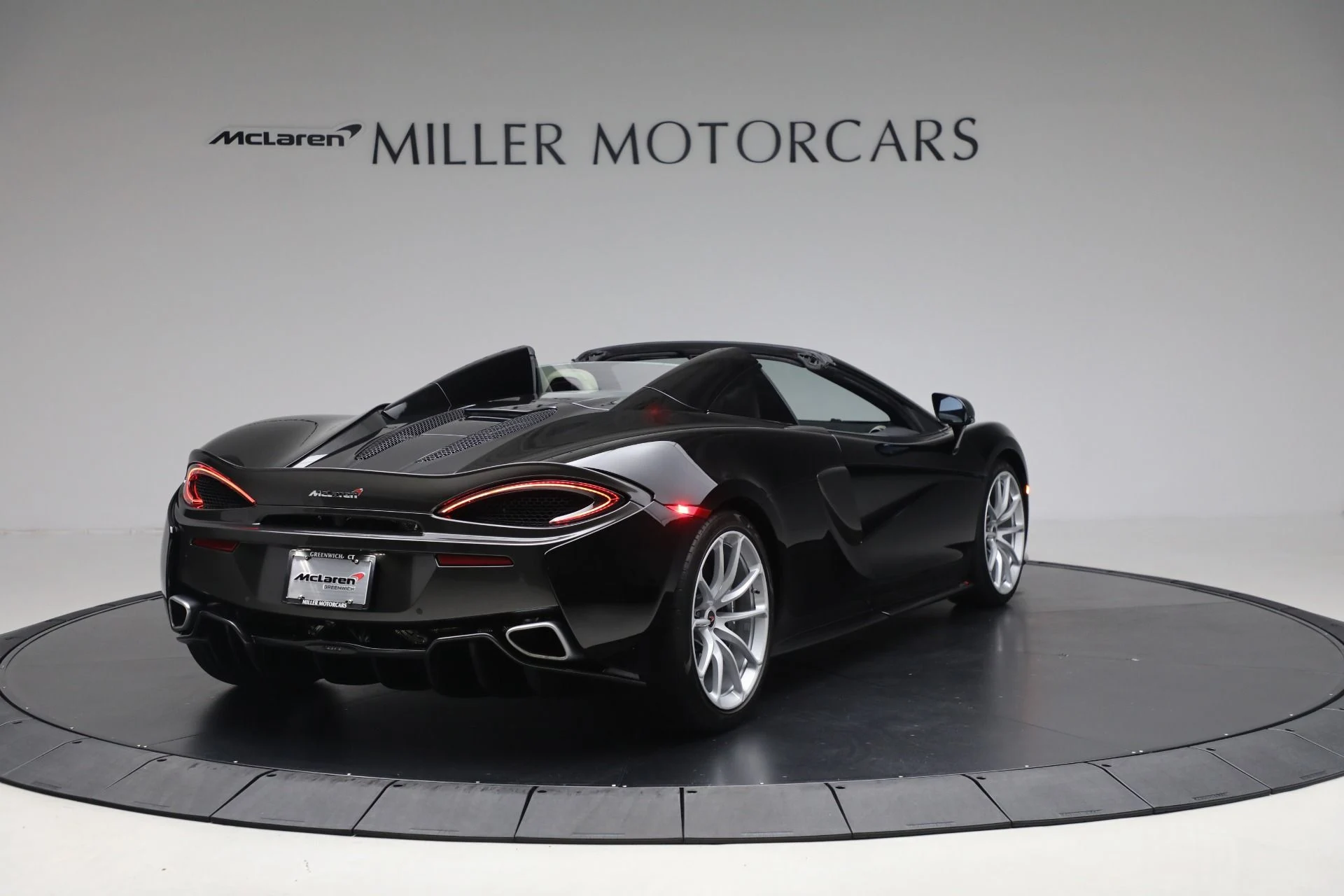 mph006_418418663_Used_2018_Mc_Laren_570_S_Spider_9dae7f5714