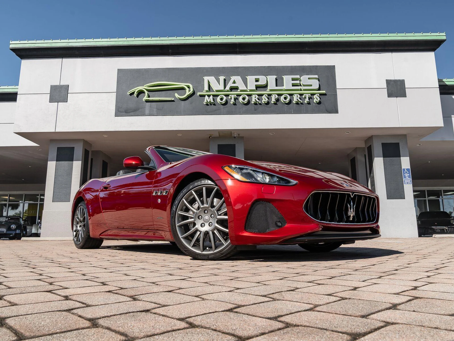 mph006_4184960538_Used_2019_Maserati_Gran_Turismo_Convertible_Sport_1792433368_d3cb89abdb