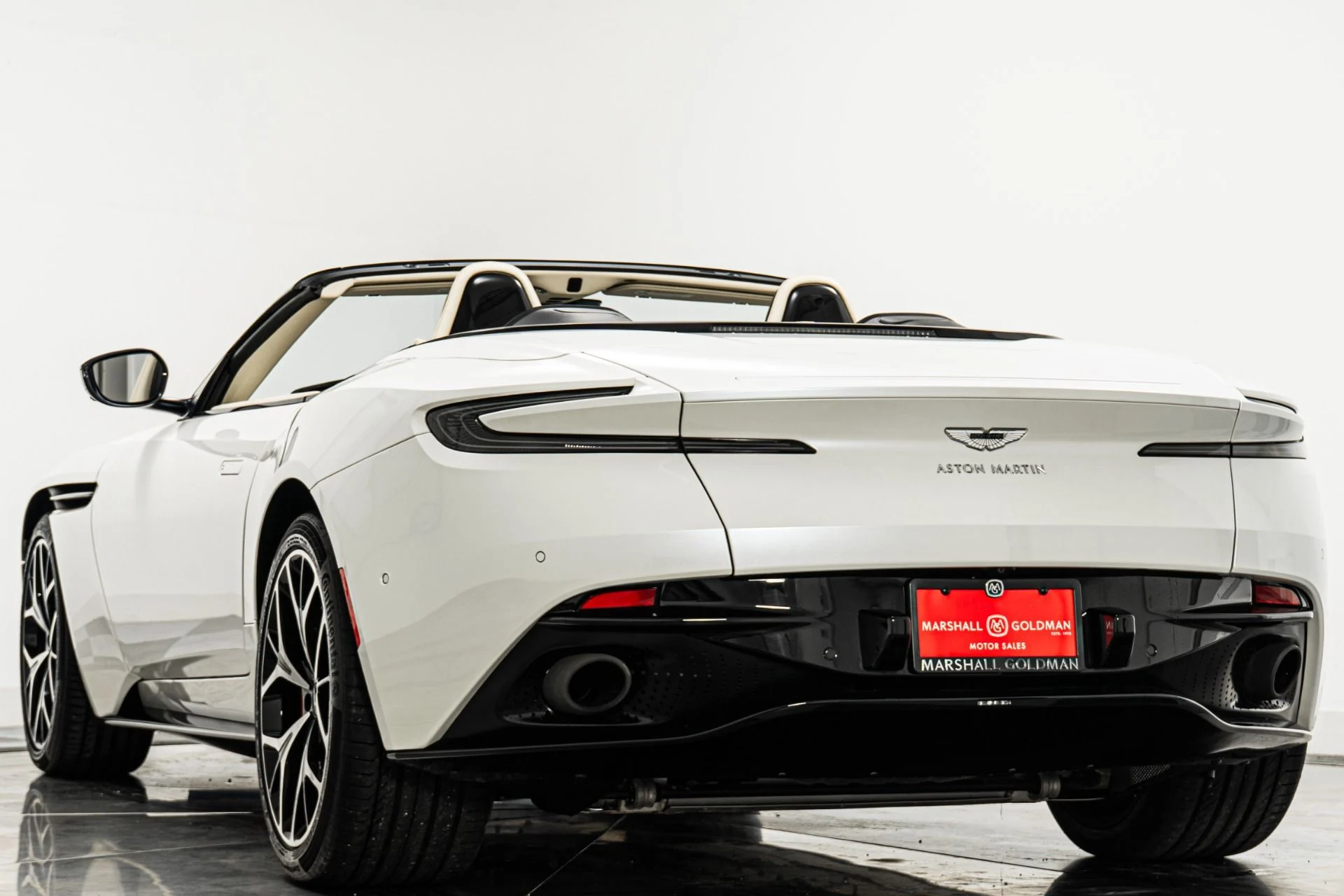 mph006_4191995052_Used_2019_Aston_Martin_DB_11_Volante_1760477407_04f2792a23