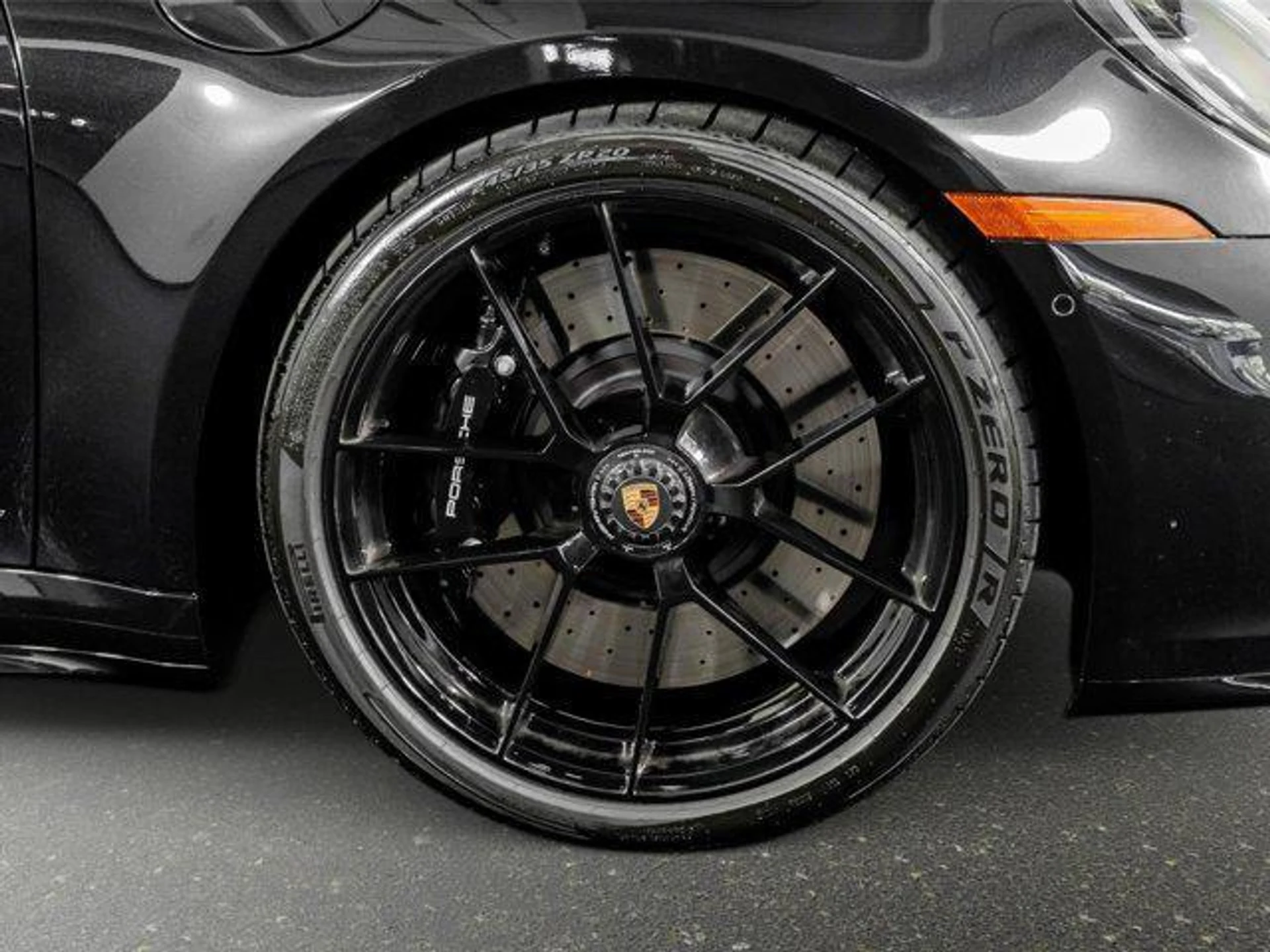 mph006_4196624006_wgtrfiun0_Lg_Bw_PV_Pgpr_As_P_Txu_JI_647239dcff