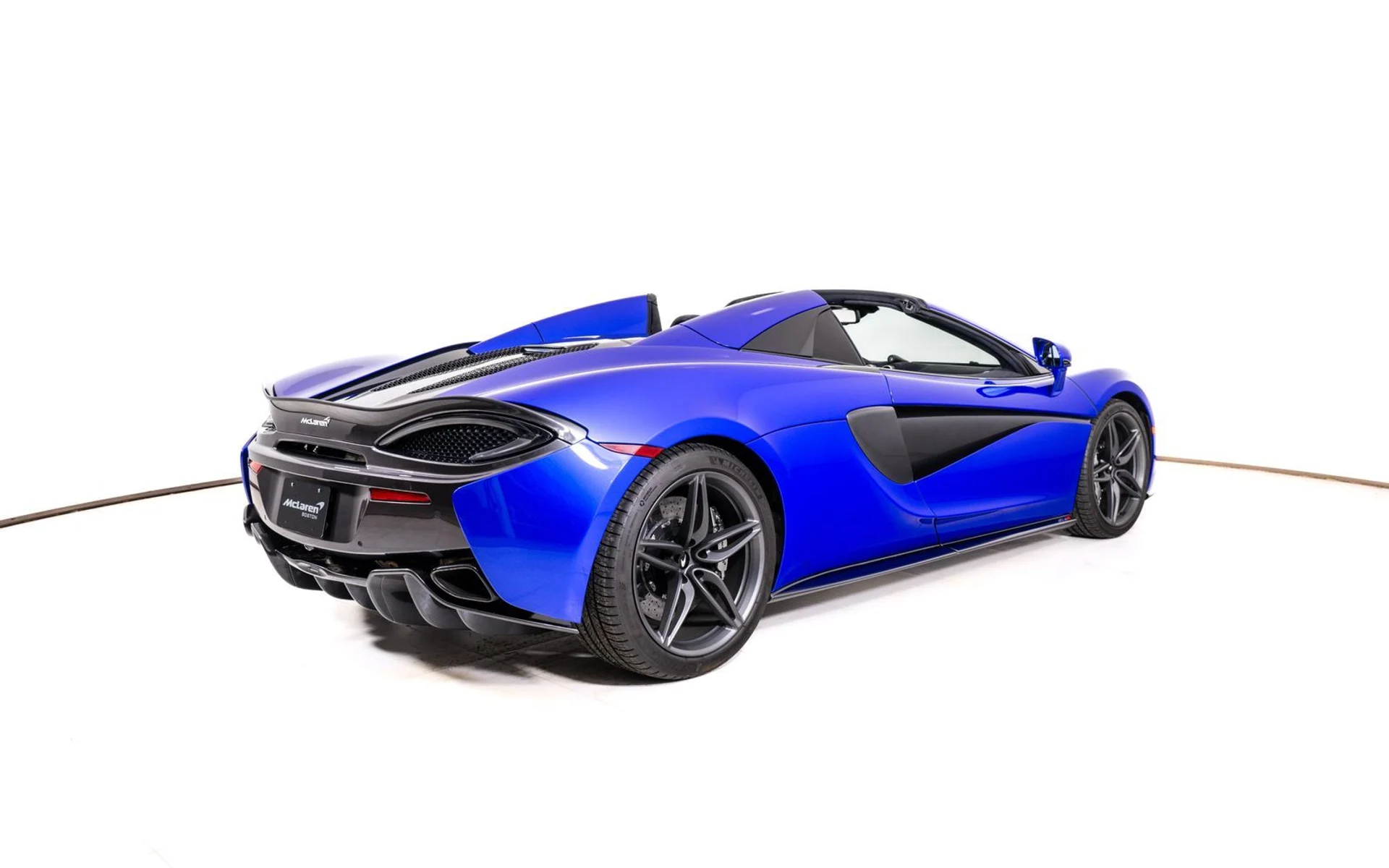 mph006_4200092717_17f6b03883b3dd9b2ee64c15a4abd925x_ff347231c8