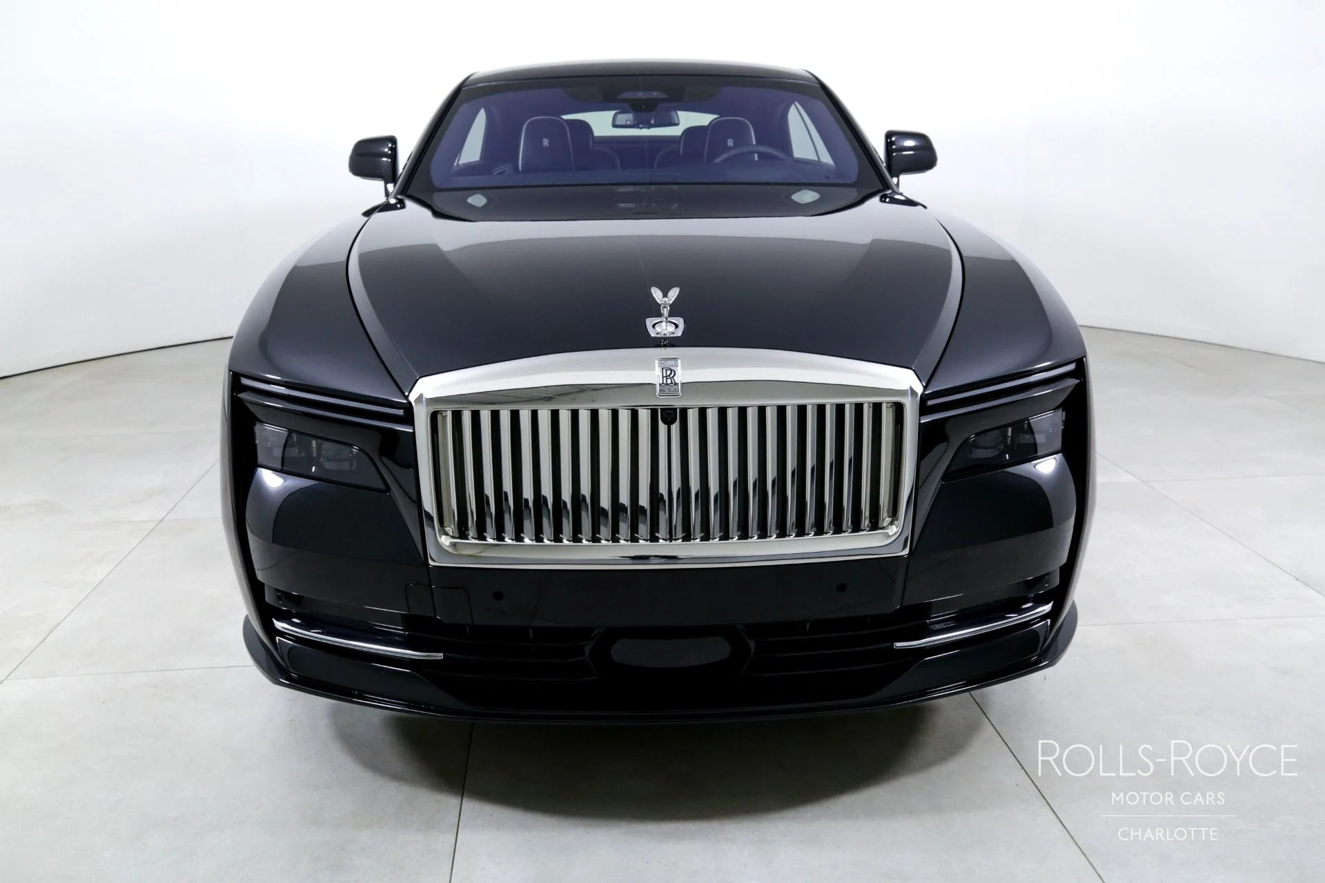 mph006_4202247321_Used_2024_Rolls_Royce_Spectre_1745445459_5c9531365b