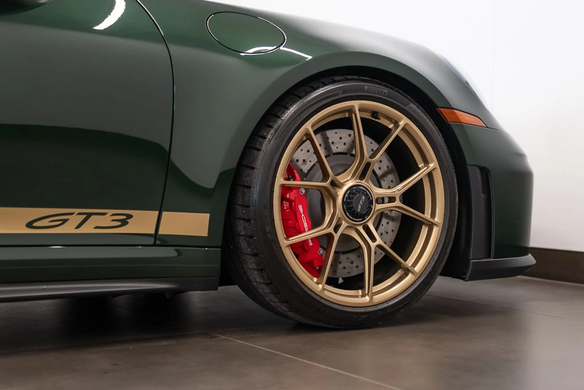 mph006_4203445282_porsche_911_2026_c8334e433f