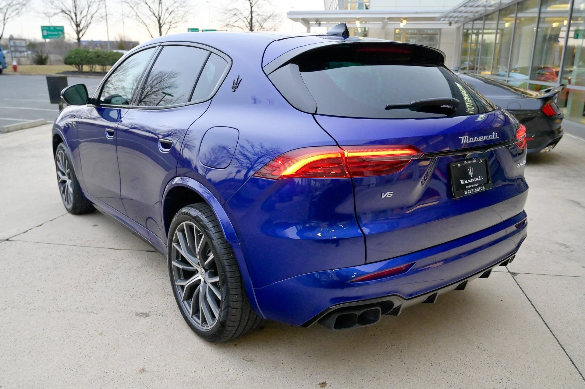 mph006_4211406686_5fd88cfb417146e6b94b86fc0f0f5573_02aa28e238