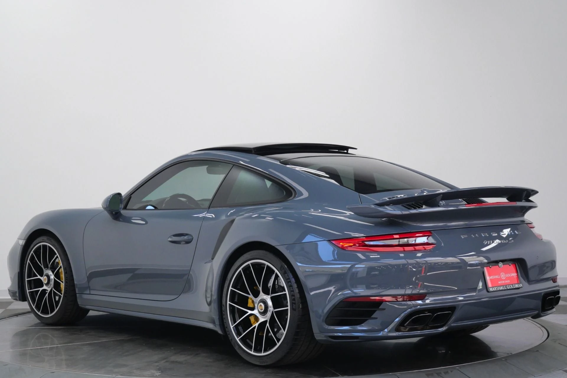 mph006_4212000210_Used_2017_Porsche_911_Turbo_S_Aerokit_Turbo_Burmester_Audio_1781208187_e4297ab804