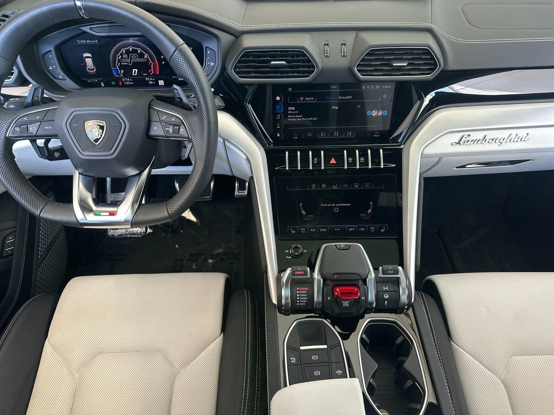 mph006_4217676612_Used_2020_Lamborghini_Urus_1775203720_9c6f16b03e