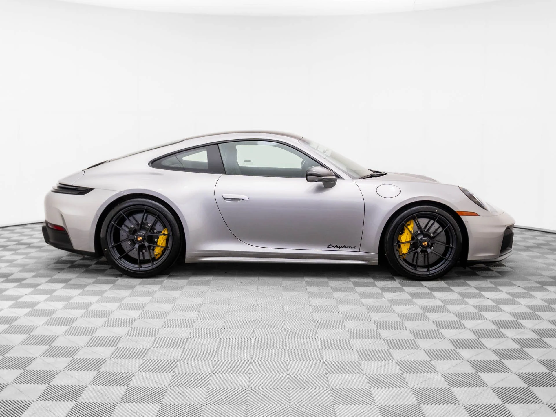 mph006_4230688640_049708695af3ec5d56bc7f0e7fba7054x_f2c3d574fd