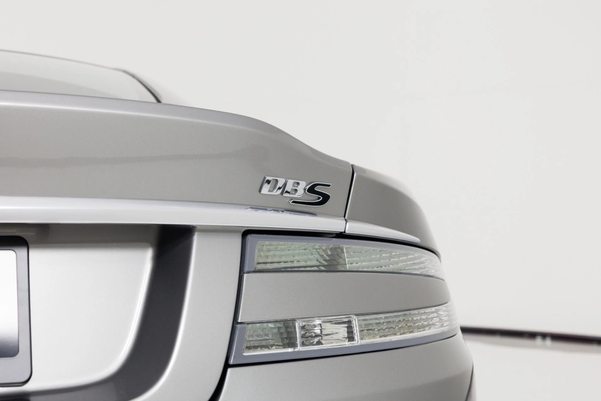 mph006_423647980_Used_2009_Aston_Martin_DBS_V12_Manual_1783720350_9498d3cd87