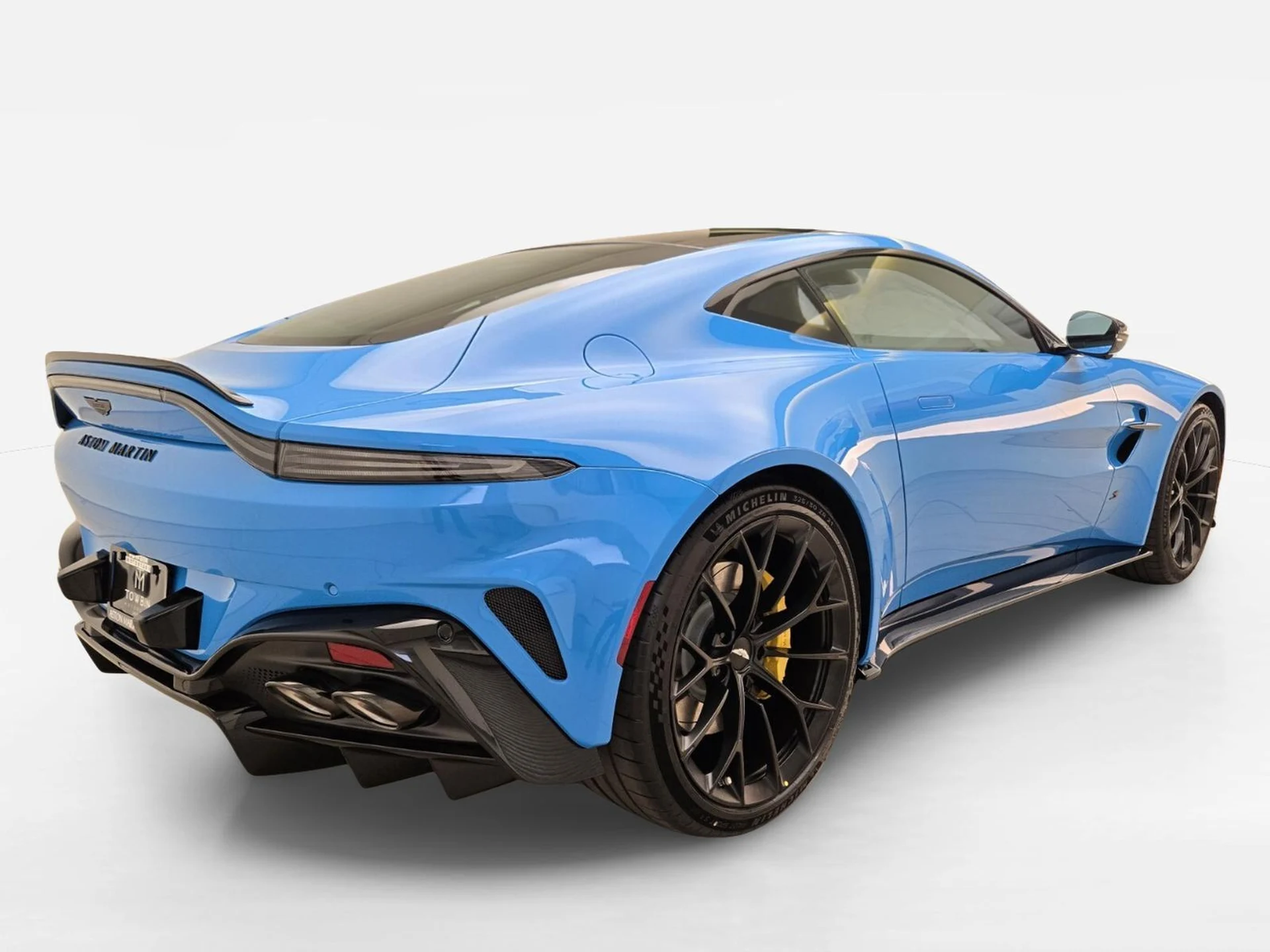 mph006_4237824774_New_2026_Aston_Martin_Vantage_S_1791609347_e2a4c610c4
