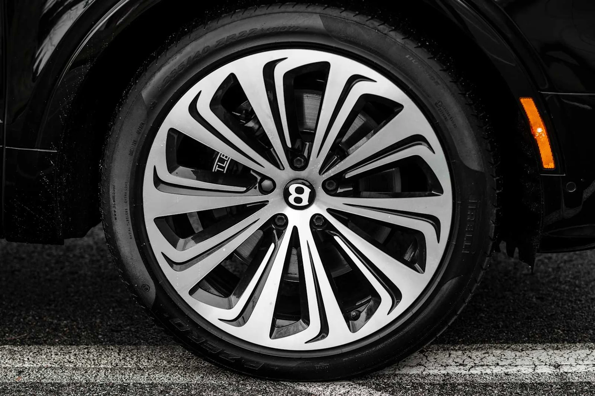 mph006_4238771726_d583822cb117be00f8301563856a8405x_086829733d