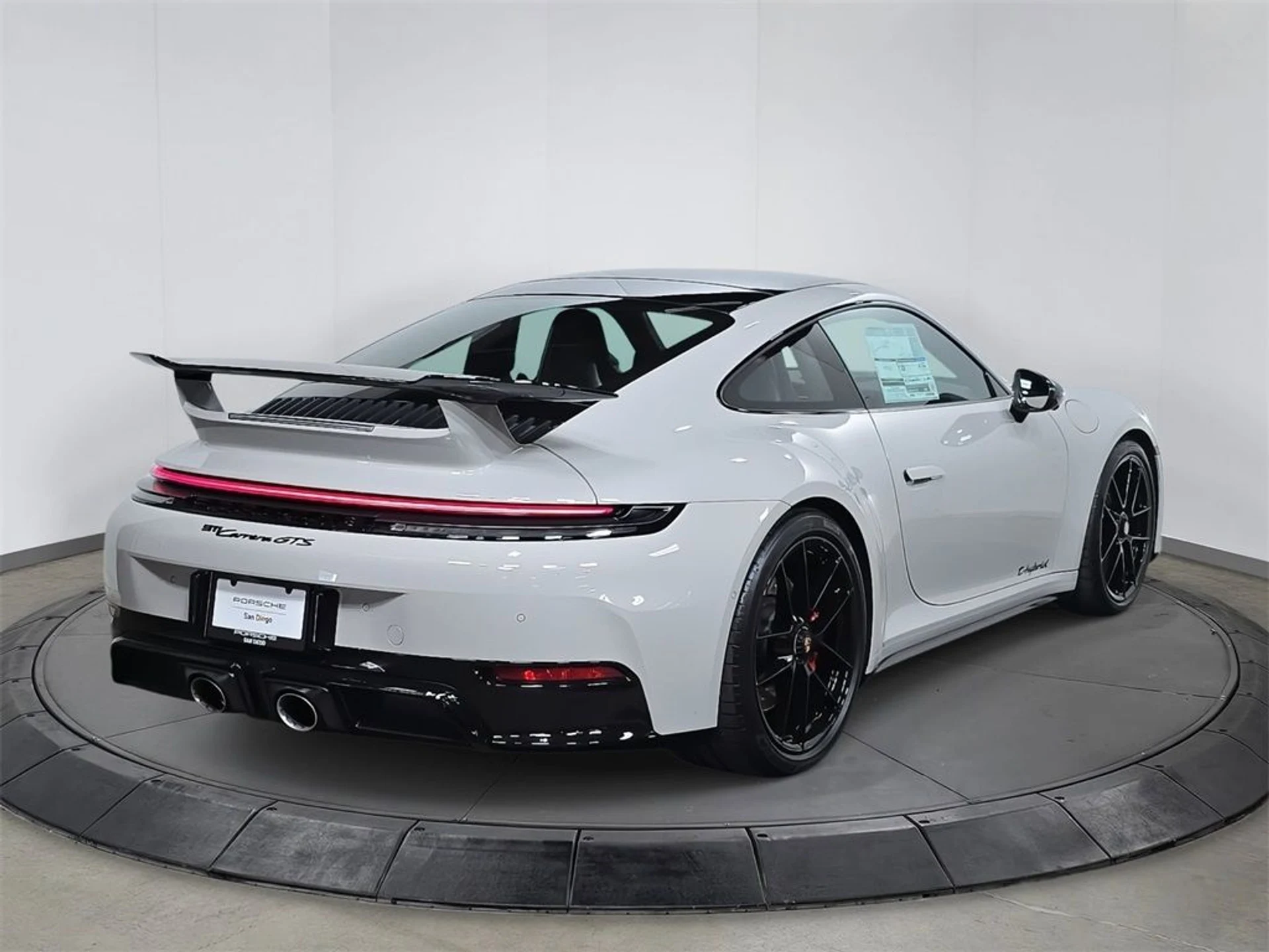 mph006_4241915555_71ee7919202fdf41ca40296778ecec88_a8cced5bb6