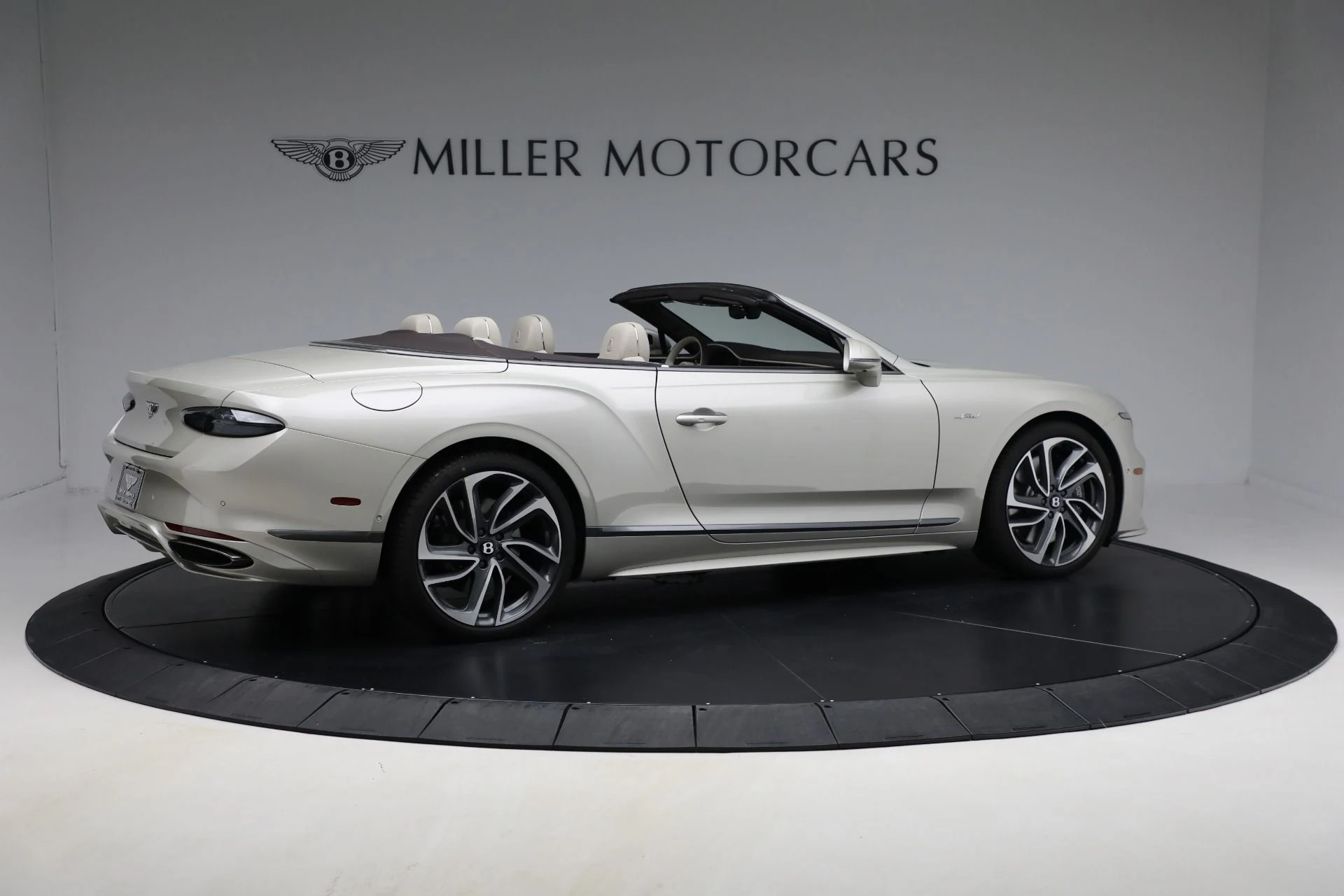 mph006_4244783306_New_2025_Bentley_Continental_GTC_Speed_074455540c