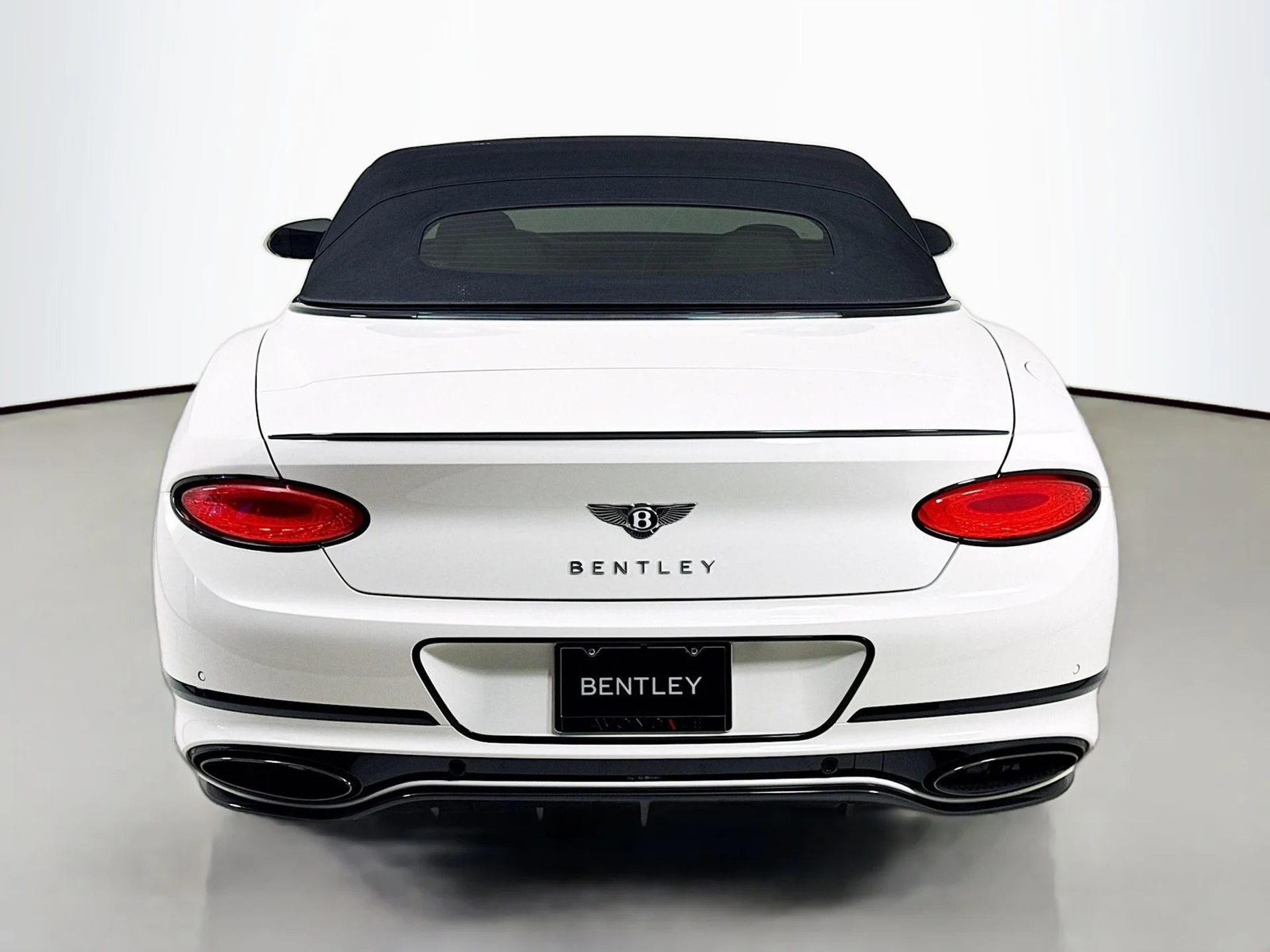 mph006_4246471662_18b7592924ab5d98531477d9637763f6x_832b088668