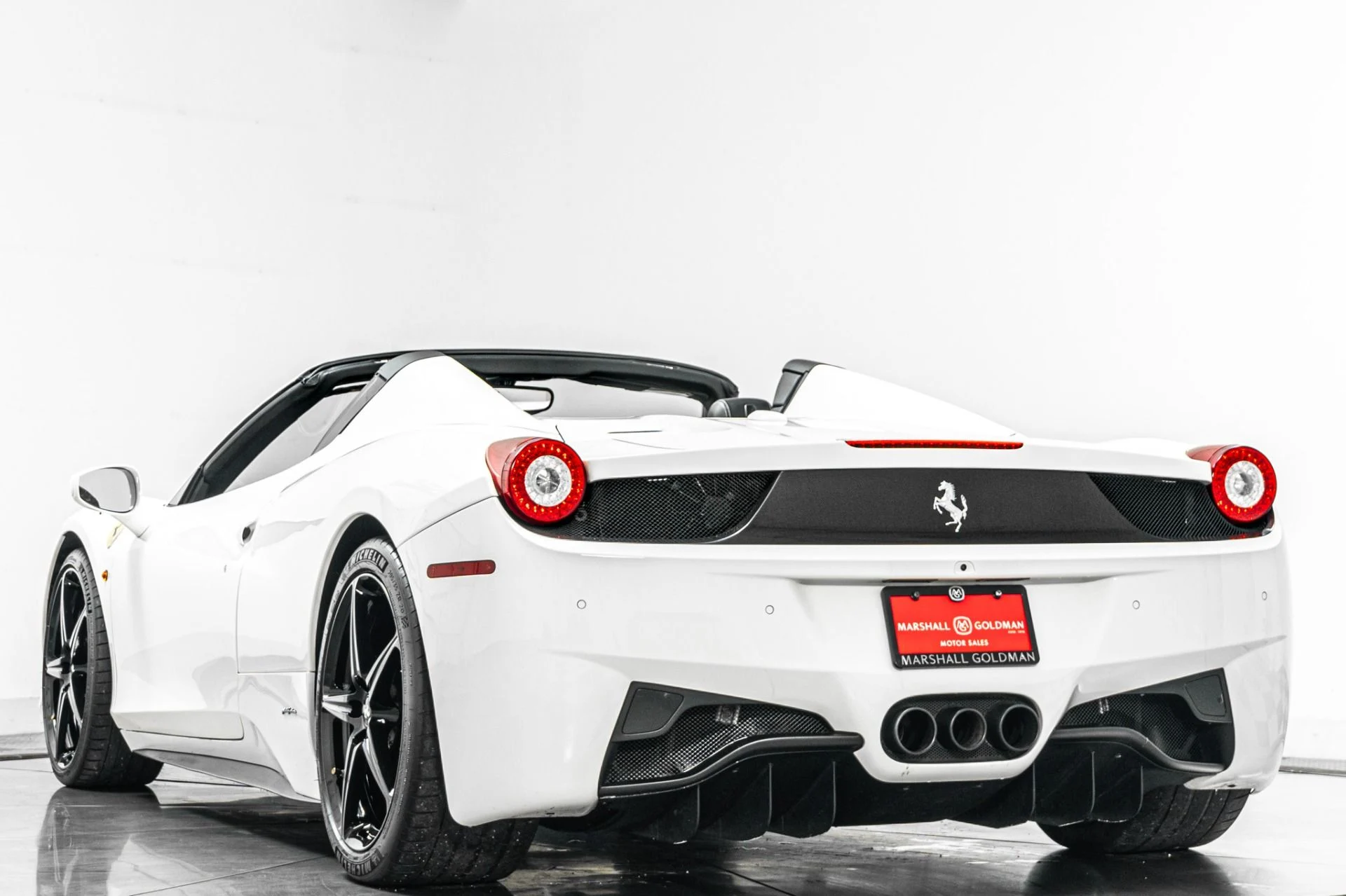 mph006_4246791053_Used_2015_Ferrari_458_Spider_Daytona_Seats_Forged_Wheels_Sport_Exhaust_1785432521_543215db0e