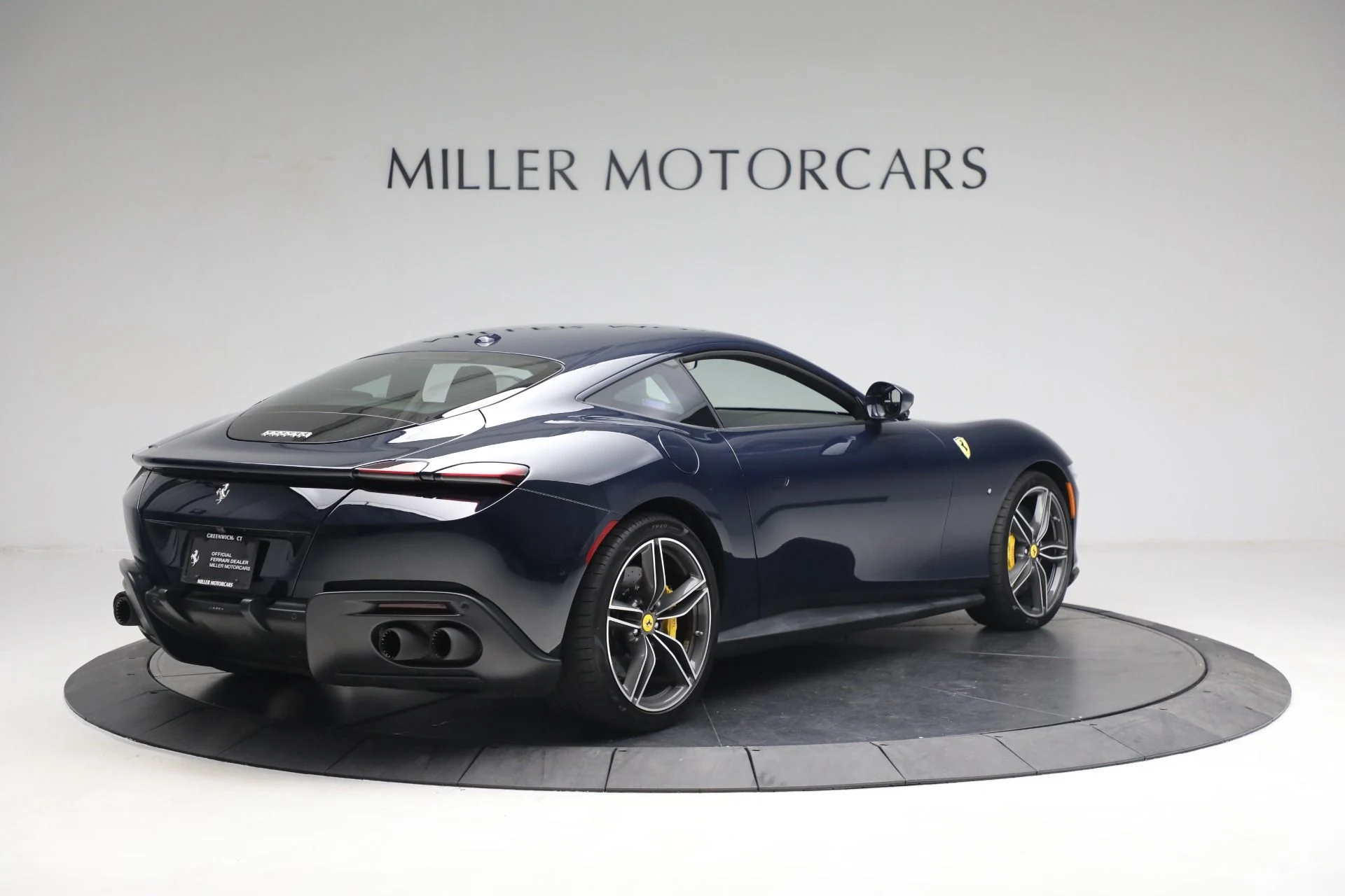 mph006_4248007695_Used_2022_Ferrari_Roma_74e6549fdb