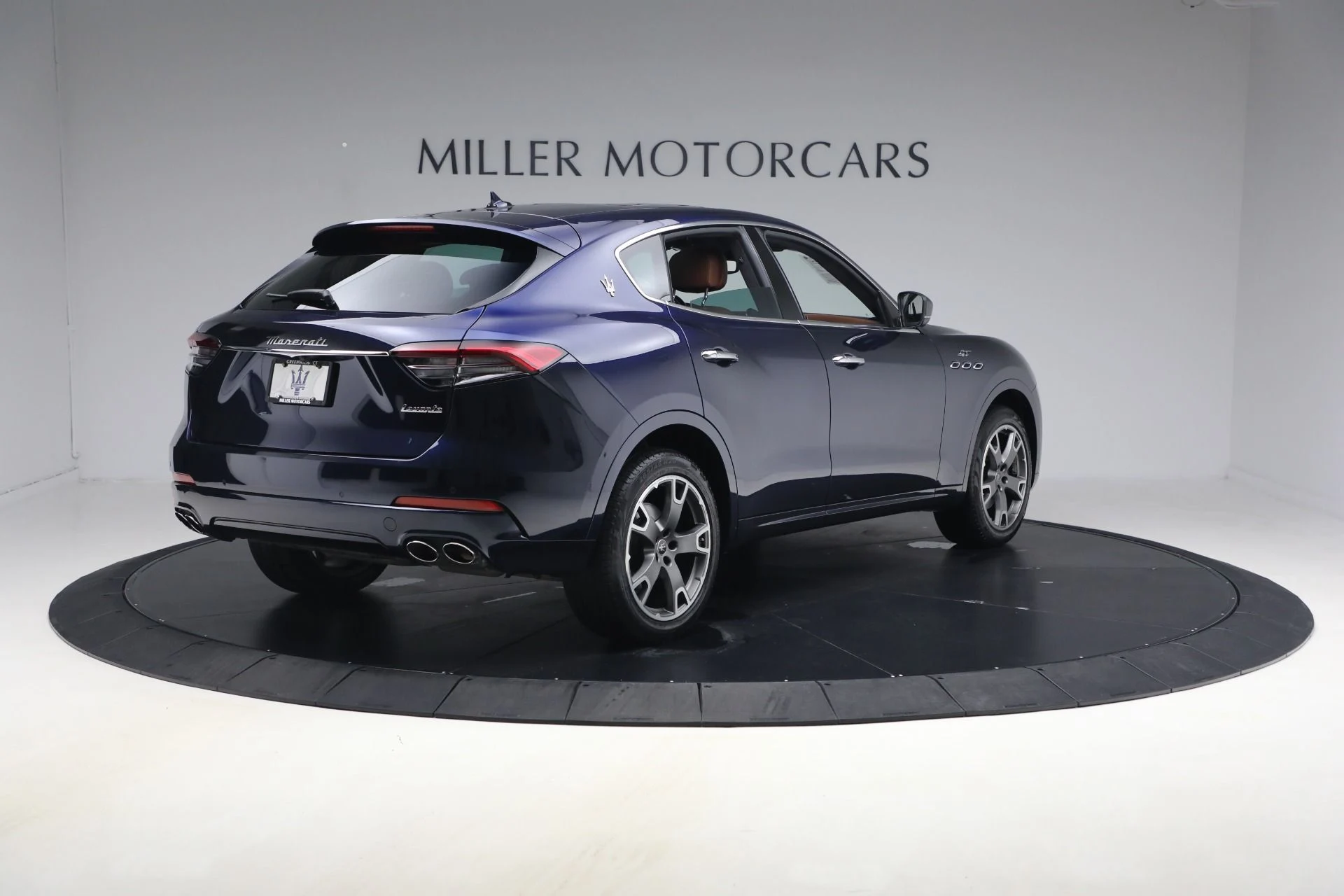 mph006_4253452944_Used_2023_Maserati_Levante_GT_1772816044_d4470e32fb