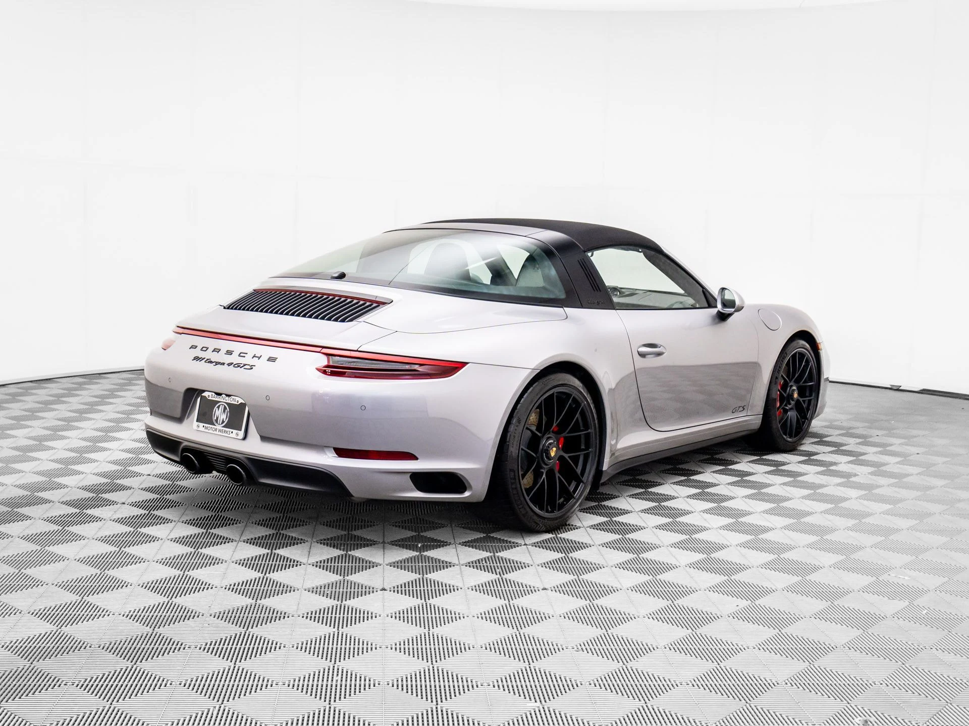 mph006_4256245483_1483596863fb314c616069c78b458e95x_8c15d8344b