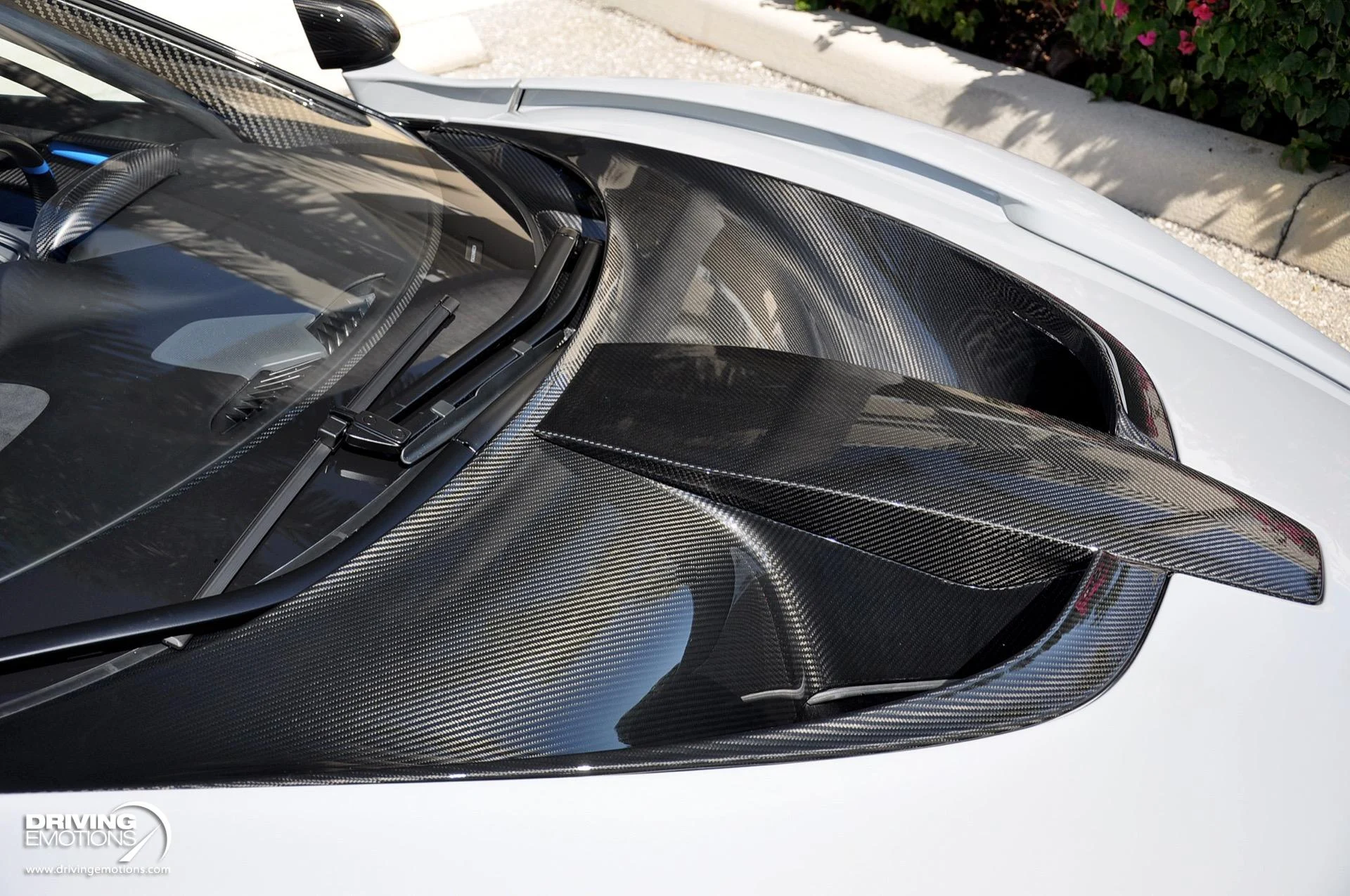 mph006_4263361804_683_p7_l_c35e173eaa