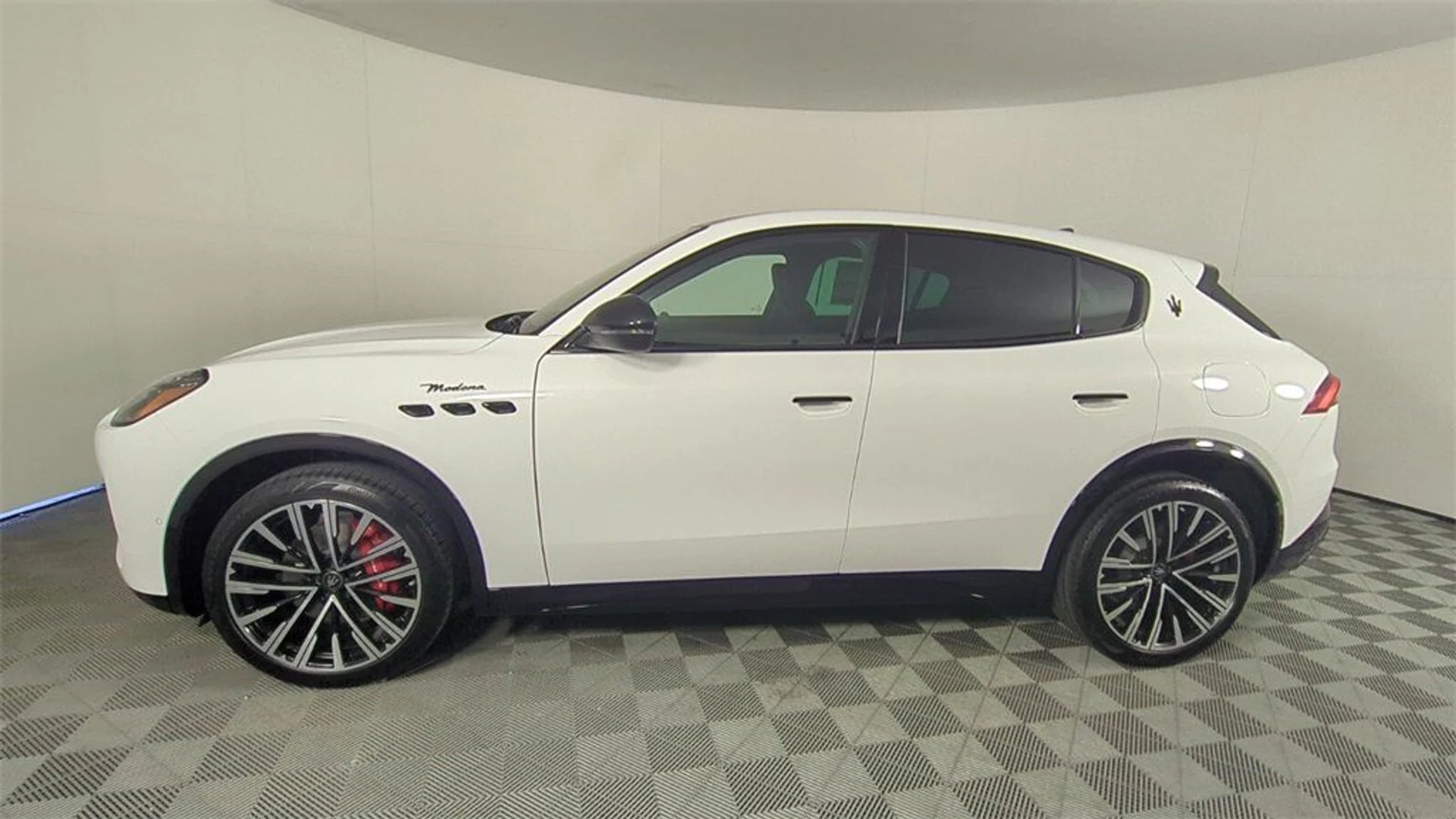 mph006_4263428904_8724ba7a314913f484332585ee67bcf1_5e32abc486