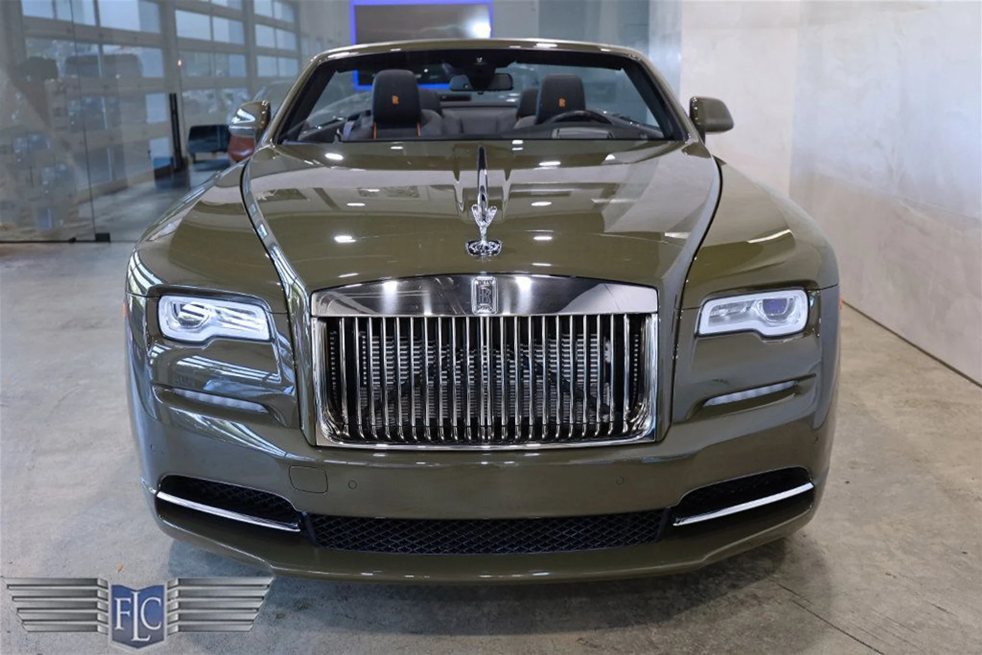 mph006_4268312025_used_2021_rolls_royce_dawn_convertible_9689_23009297_7_1024_39424df952