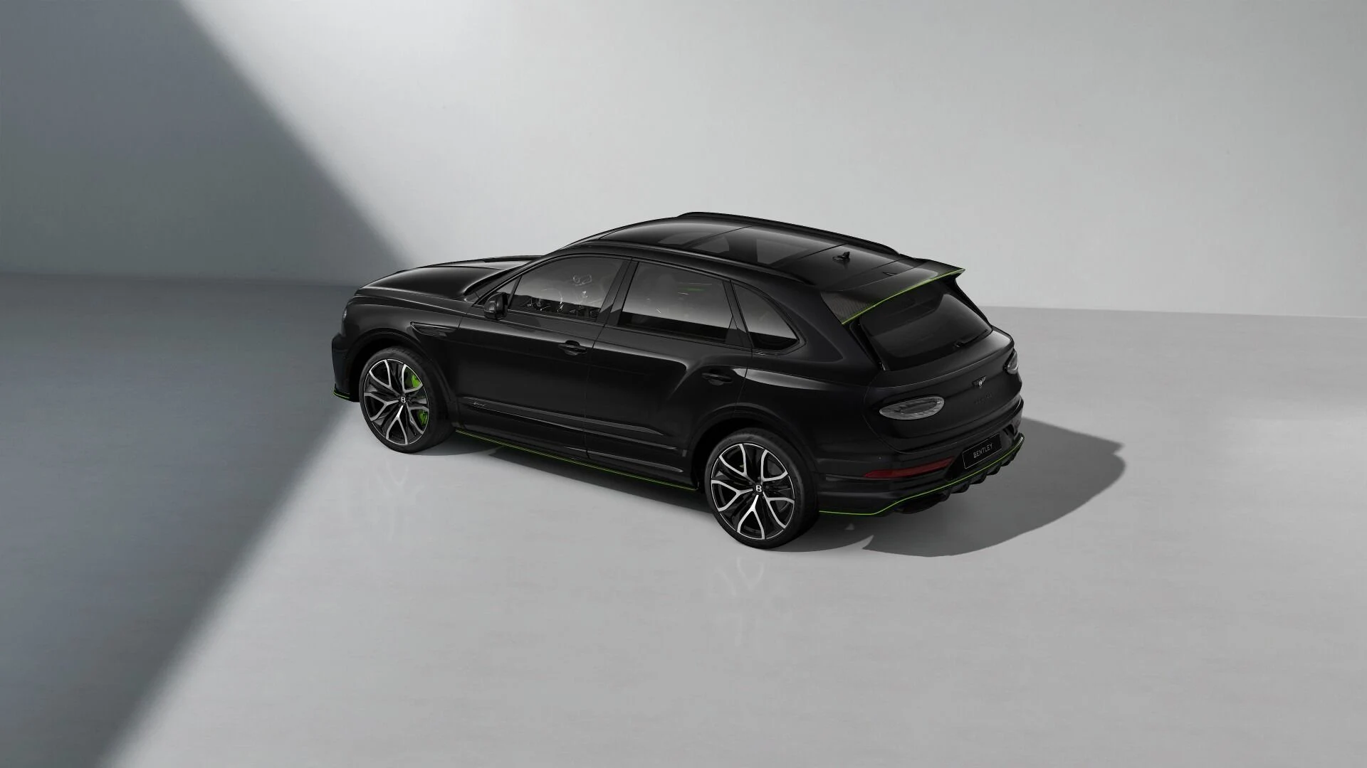mph006_4268569619_New_2027_Bentley_Bentayga_Speed_1781557378_cdd2a74c9e