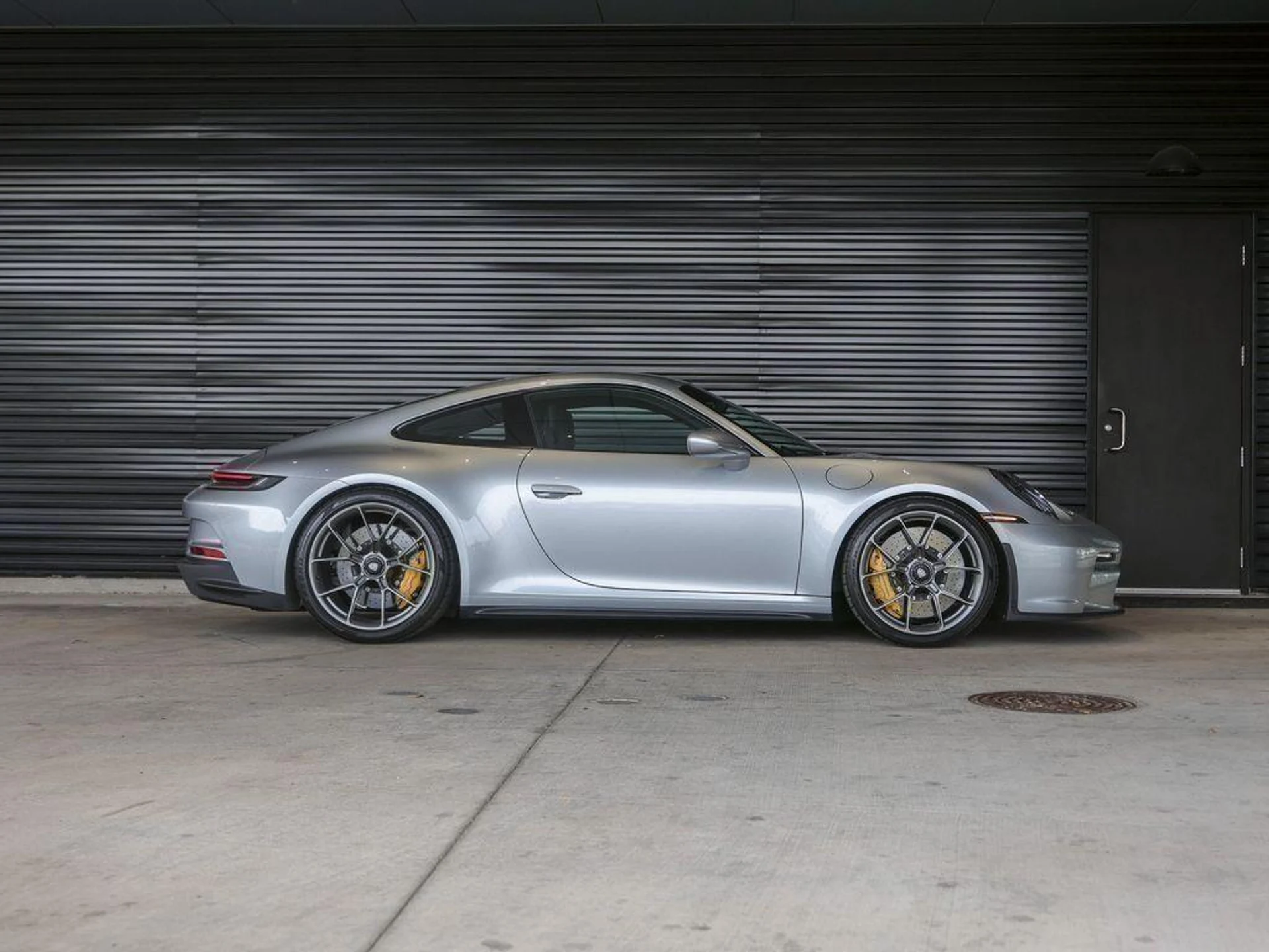 mph006_4275235294_j32_4ehmpe_E_Qij_YT_8_k_z4_T4tg_9380f7cbbd