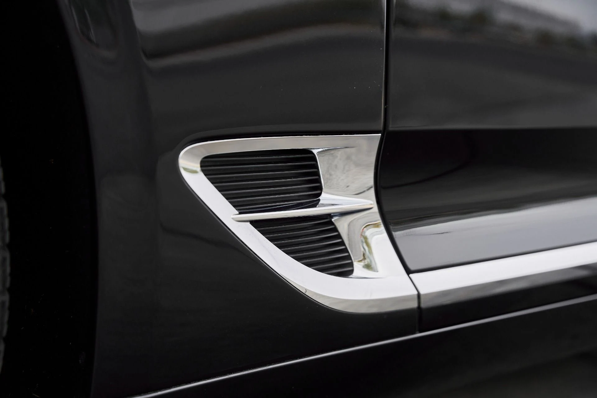 mph006_427859575_Used_2022_Bentley_Continental_GT_V8_1766784108_b48bb27991