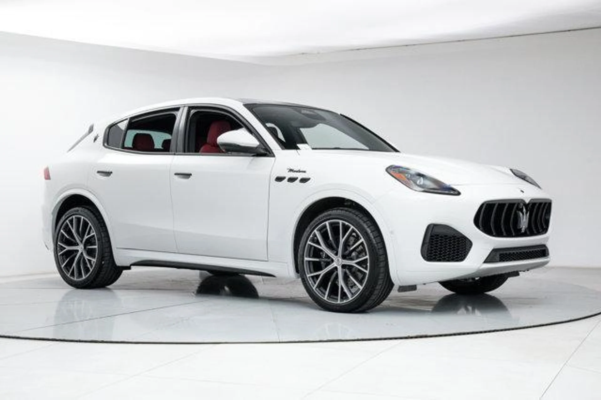 mph006_4279179301_1u_Cg_Ey_F2w_Stwg_L_Ko_IBG_Gv_X_Zb4jo_ead8e84c3a