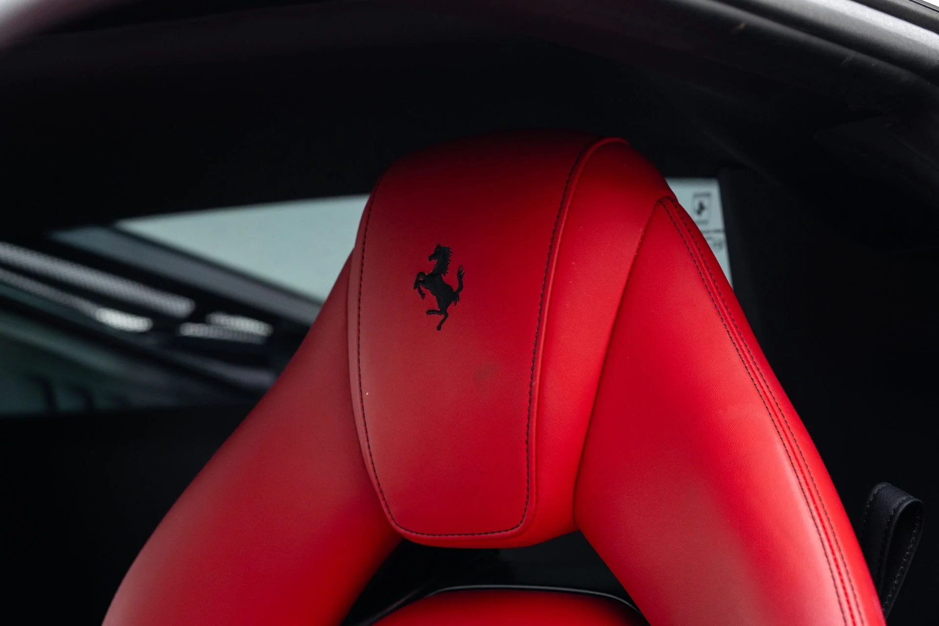 mph006_428090360_Used_2016_Ferrari_488_GTB_1777085650_04186d7569