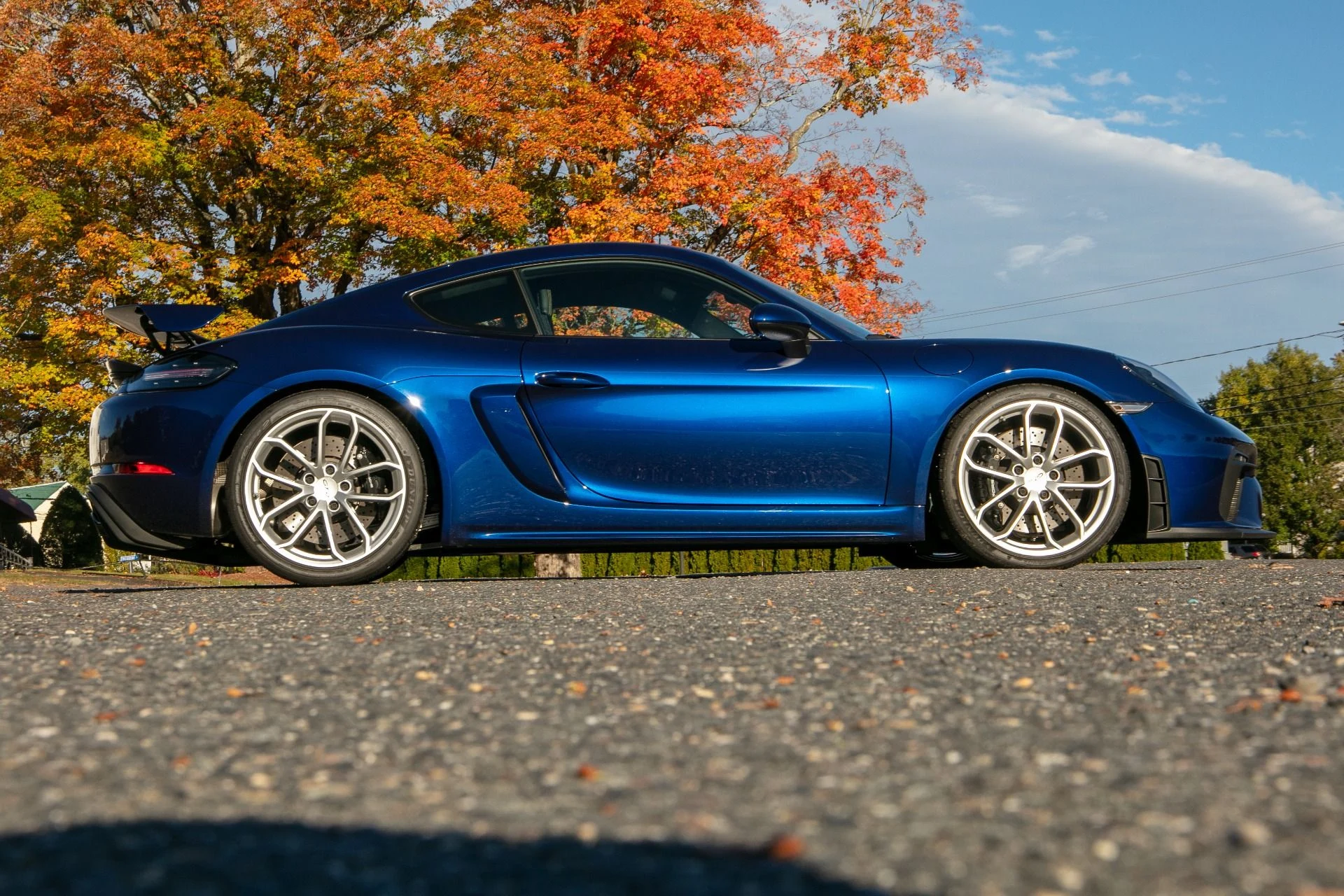 mph006_4281409585_Used_2022_Porsche_718_Cayman_GT_4_1761070750_2813c2933a