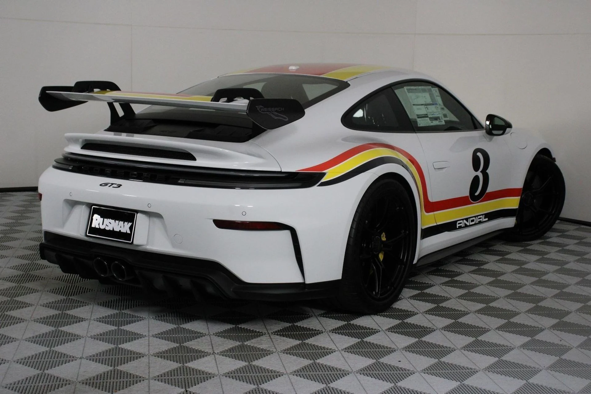 mph006_4285485520_495999659349b3bf402f4fa89458b9ee_4e4241b1c4