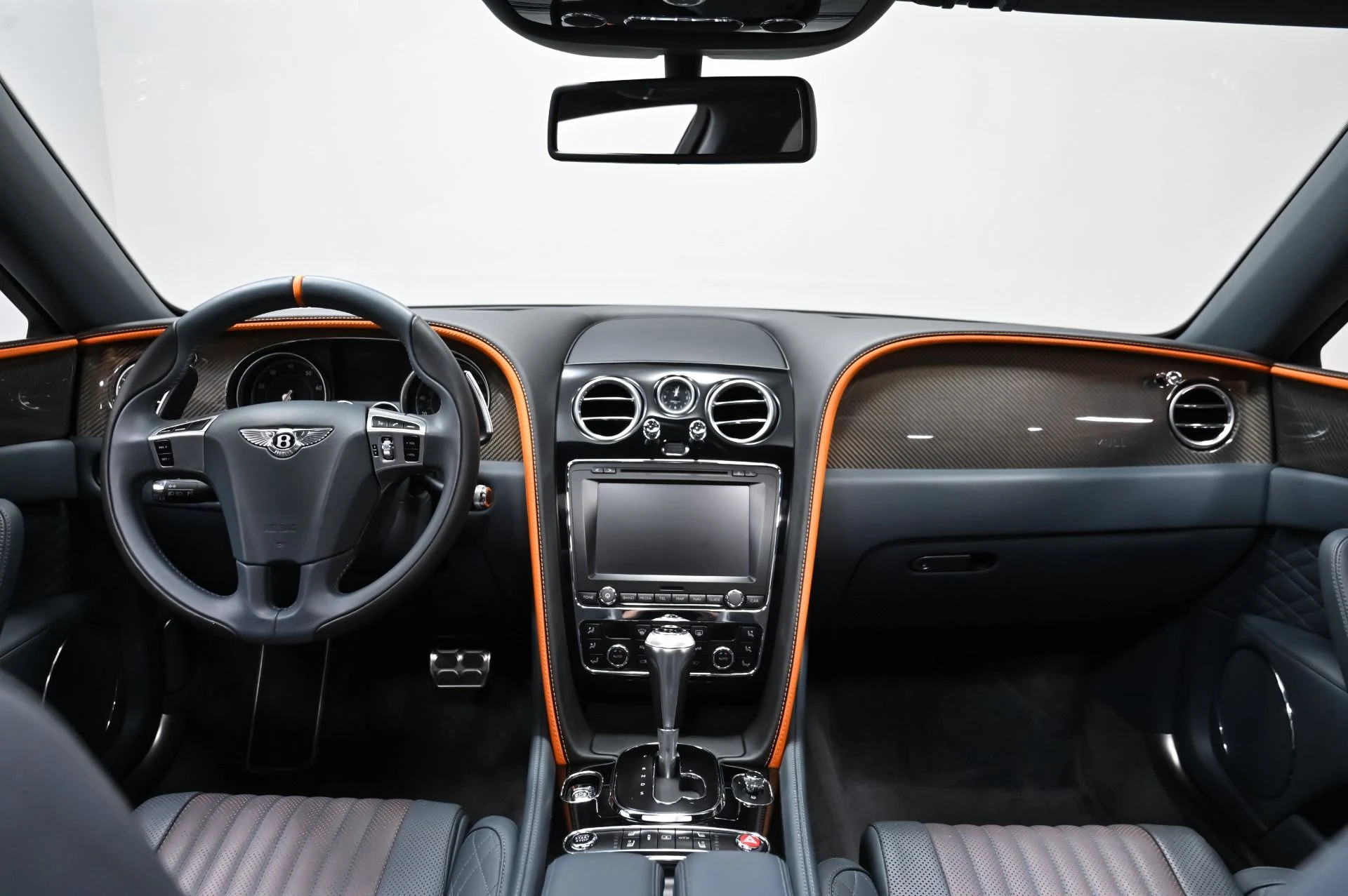 mph006_4291632588_Used_2018_Bentley_Flying_Spur_V8_S_1754506017_c341d3ad0a