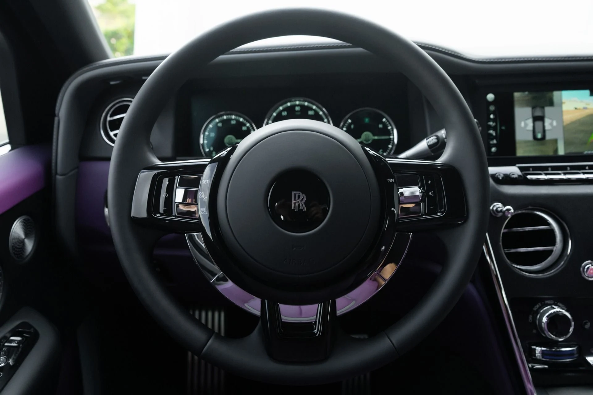 mph006_437532402_Used_2024_Rolls_Royce_Cullinan_1772750182_d876267abd