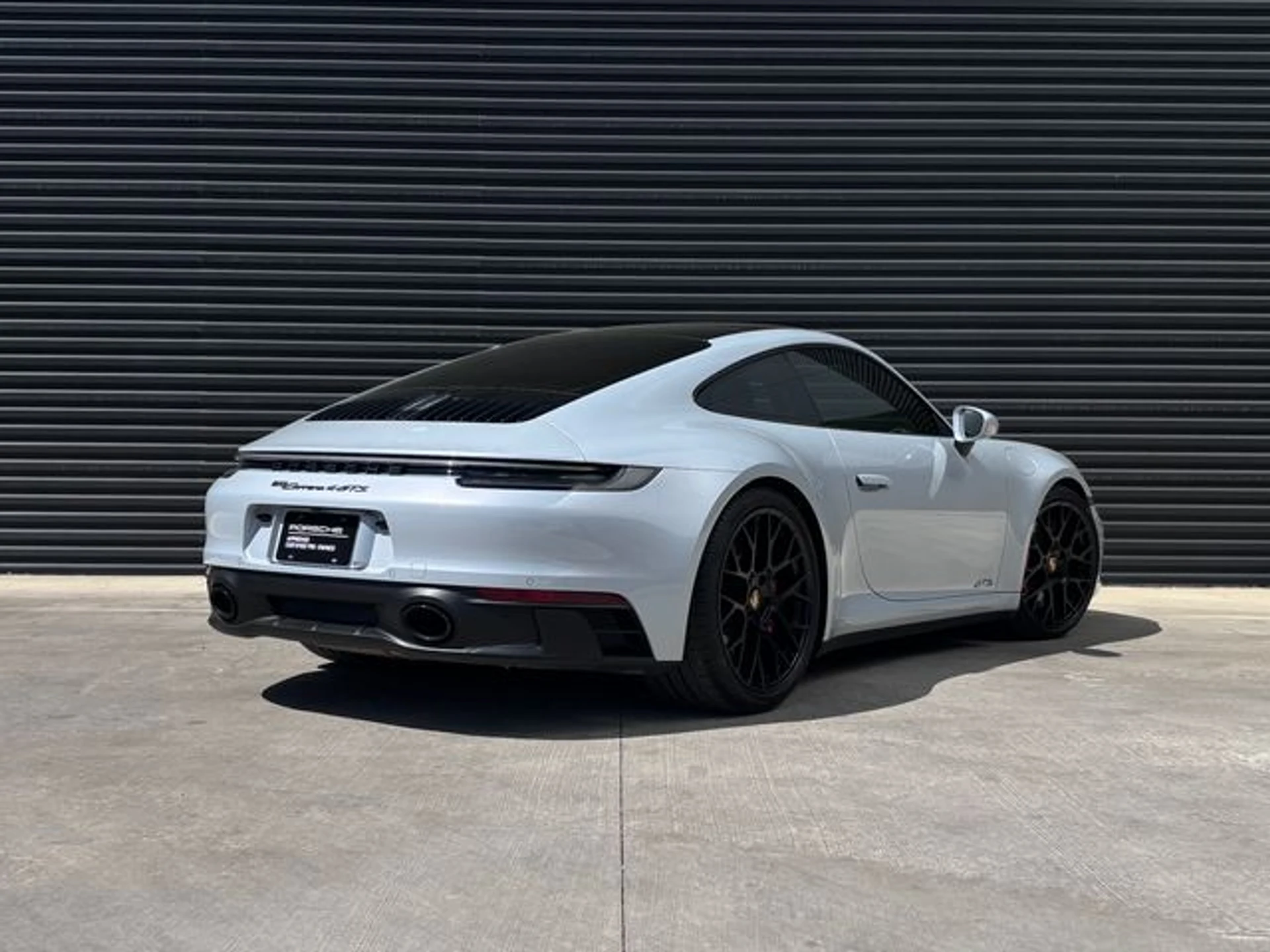 mph006_439081522_a9596744993317ae66cf92c707eff222x_24f0ddc6ba