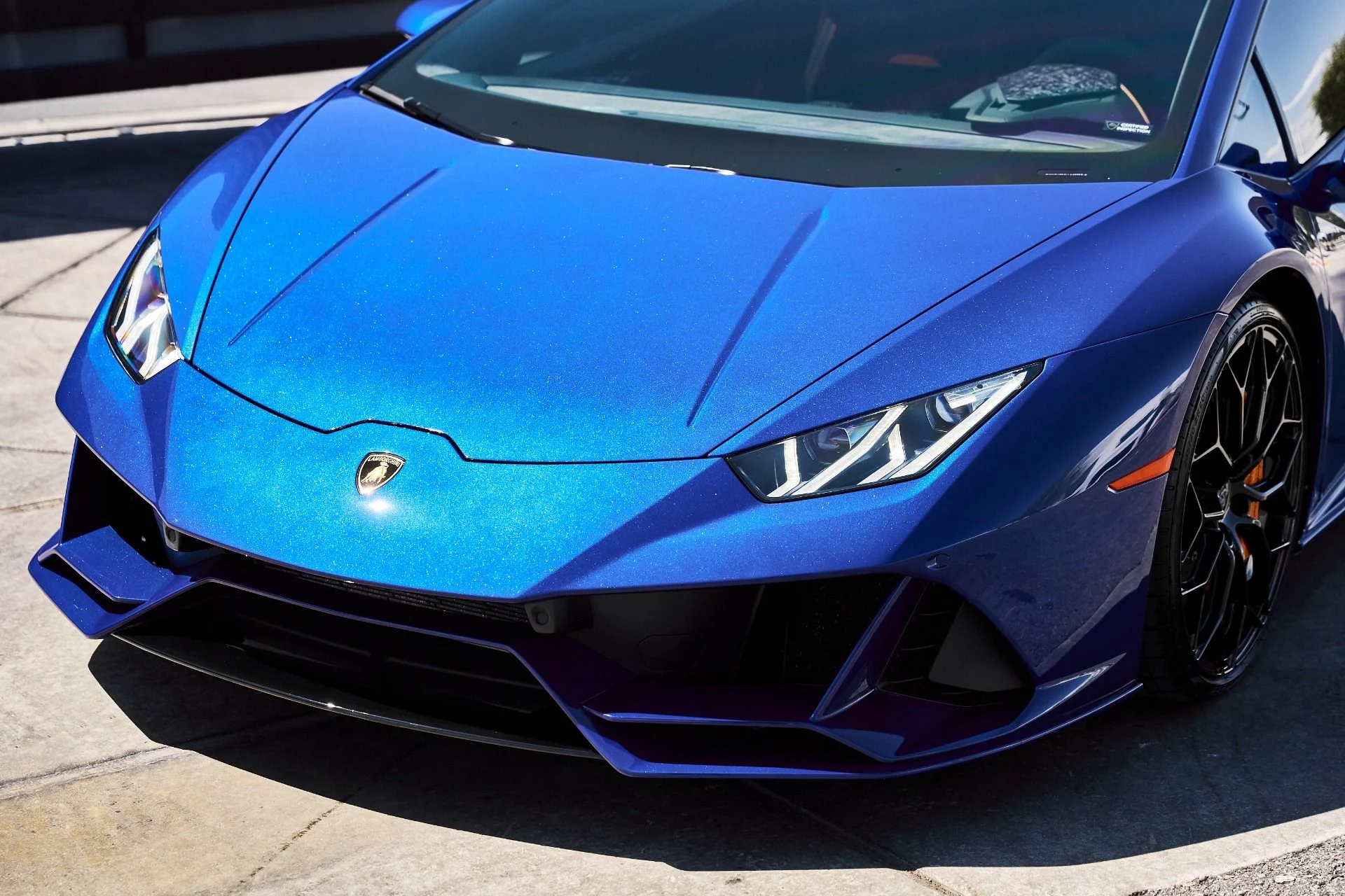 mph006_443433329_Used_2020_Lamborghini_Huracan_EVO_Base_1777394759_ea27f3dc10