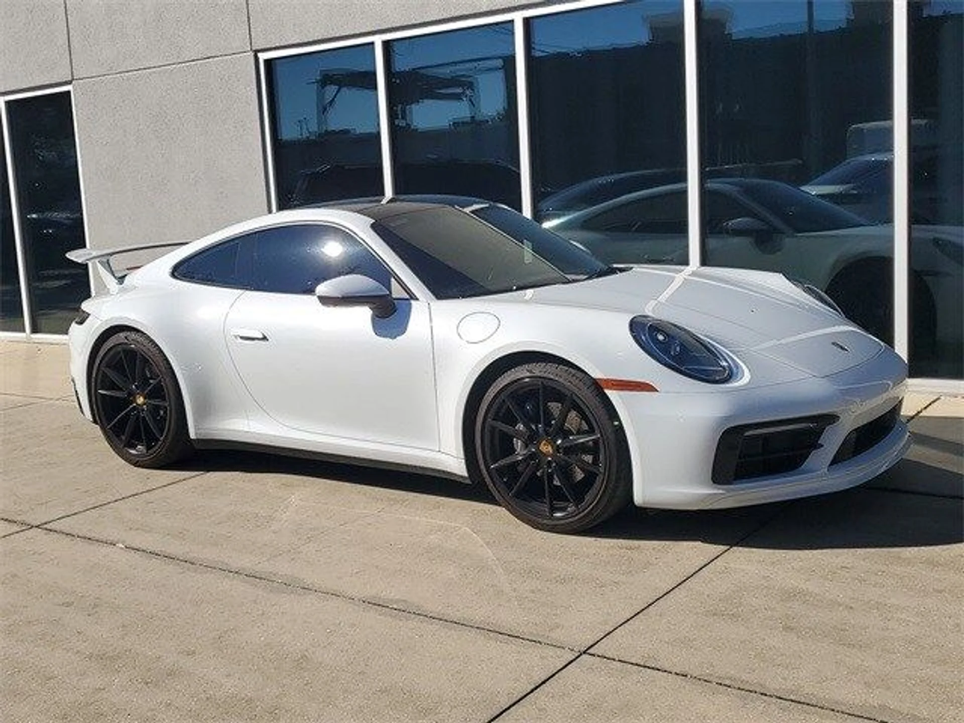 mph006_446305782_2889825d5cd01257c9514a8ed9964b1ax_bc036d5589